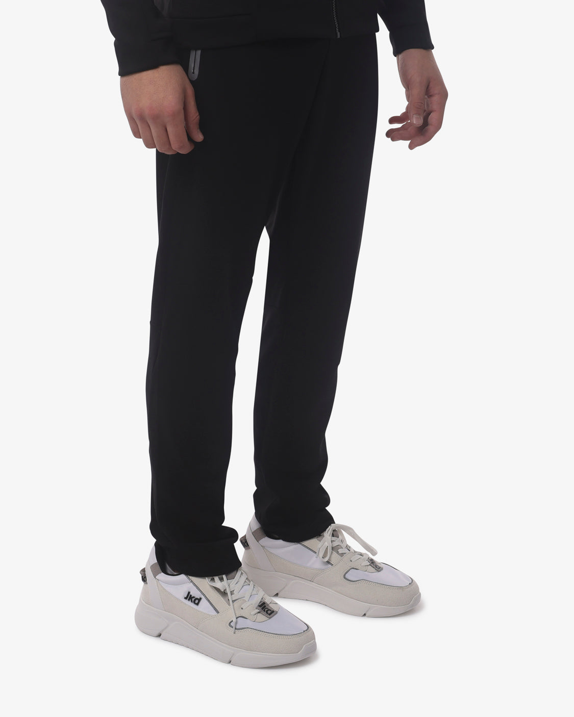 f64995525916e1291ea37f9b68a60166_NERO_JKPT65201U_9_001