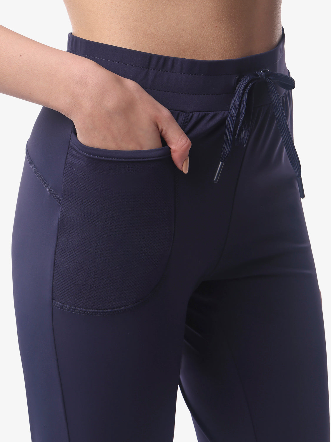 8614c9477a5d86f42a1da6b19d625392_BLU_JKPT6DU03D_10_028