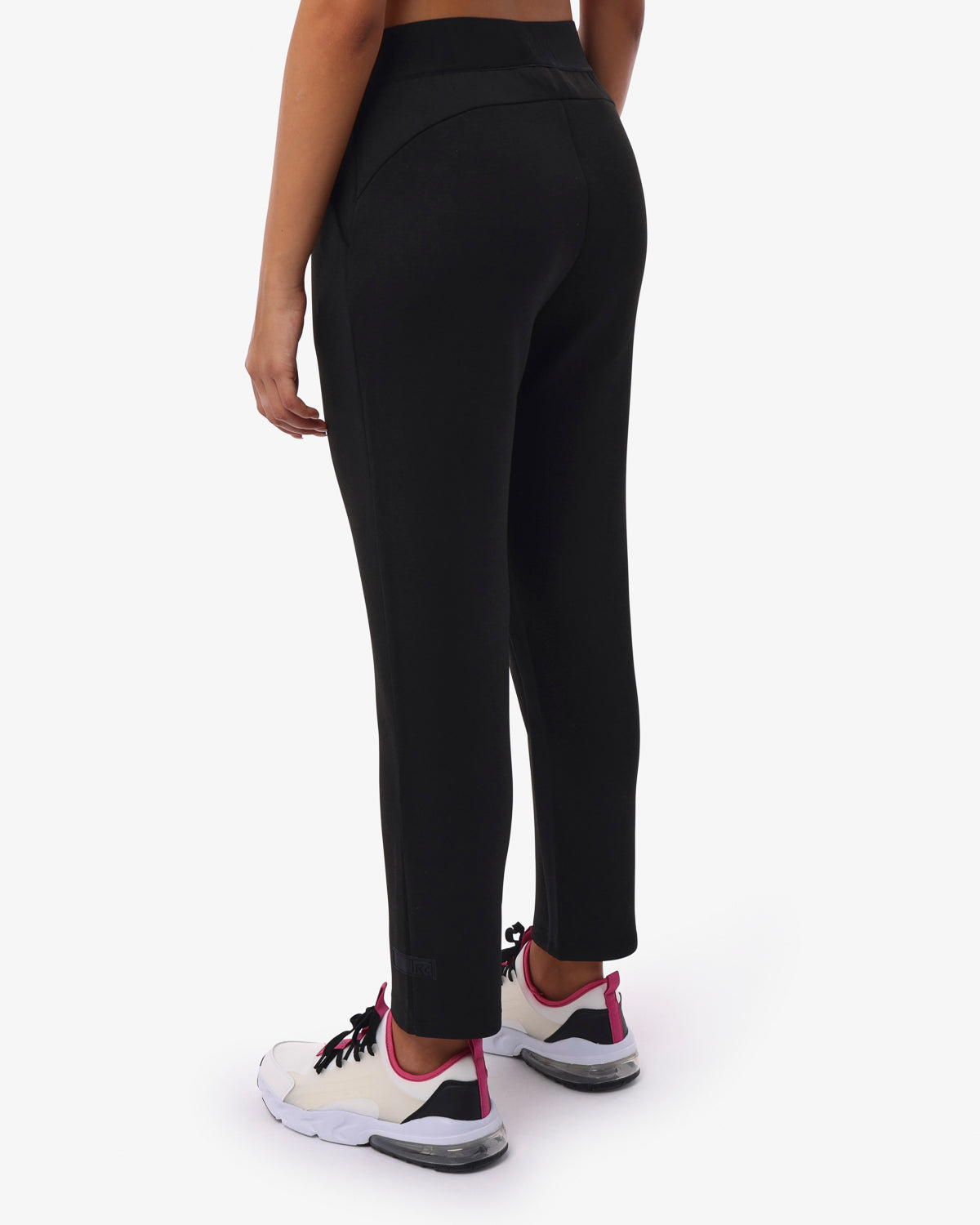 f64995525916e1291ea37f9b68a60166_NERO_JKPT6IZ04D_2_001