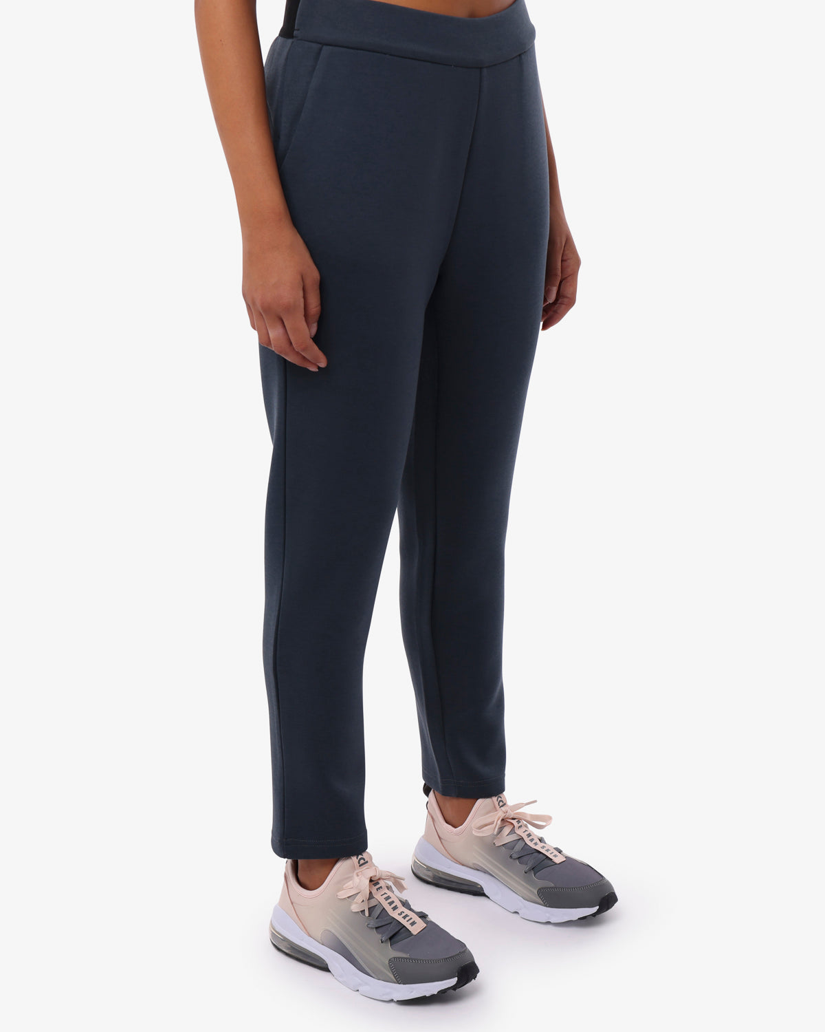 4168bdd9ebe7c40c0dd3a4da3bffcc65_AZZURRO_JKPT6IZ04D_7_497