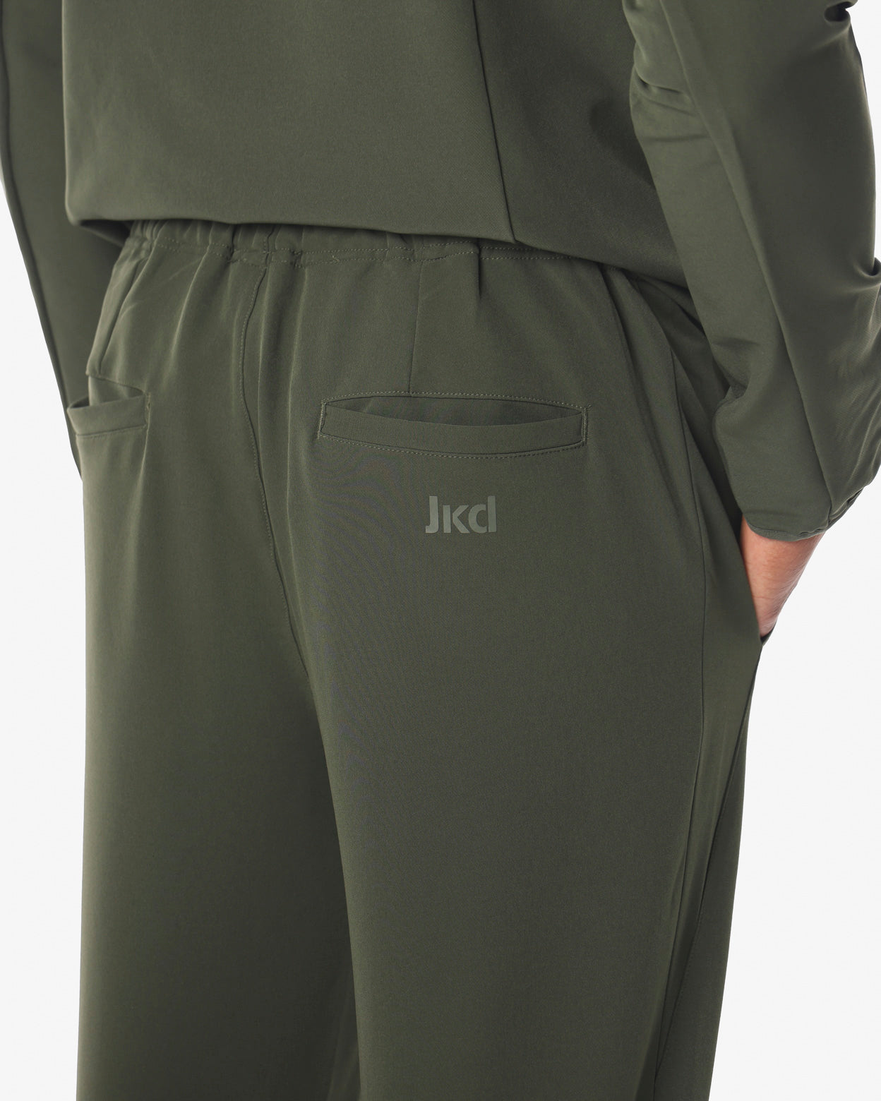 c57b8e9ffb37b1384e9299cd12886fdb_VERDE_JKPT6RE04U_10_Q11