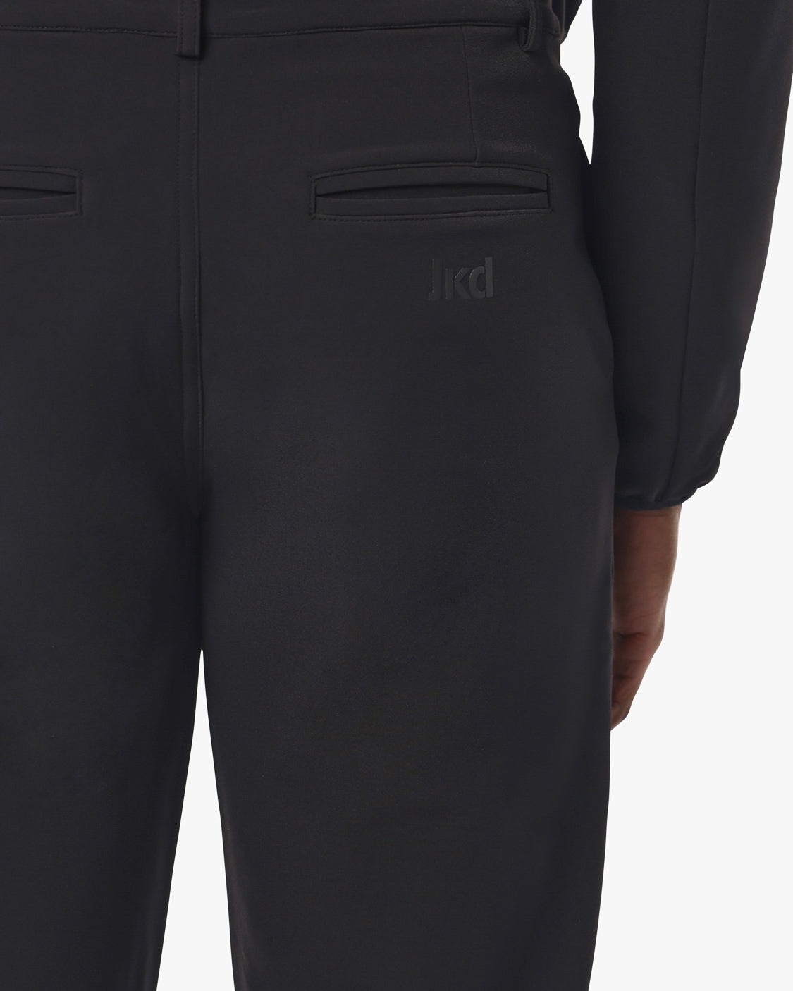 f64995525916e1291ea37f9b68a60166_NERO_JKPT6RE05U_4_001