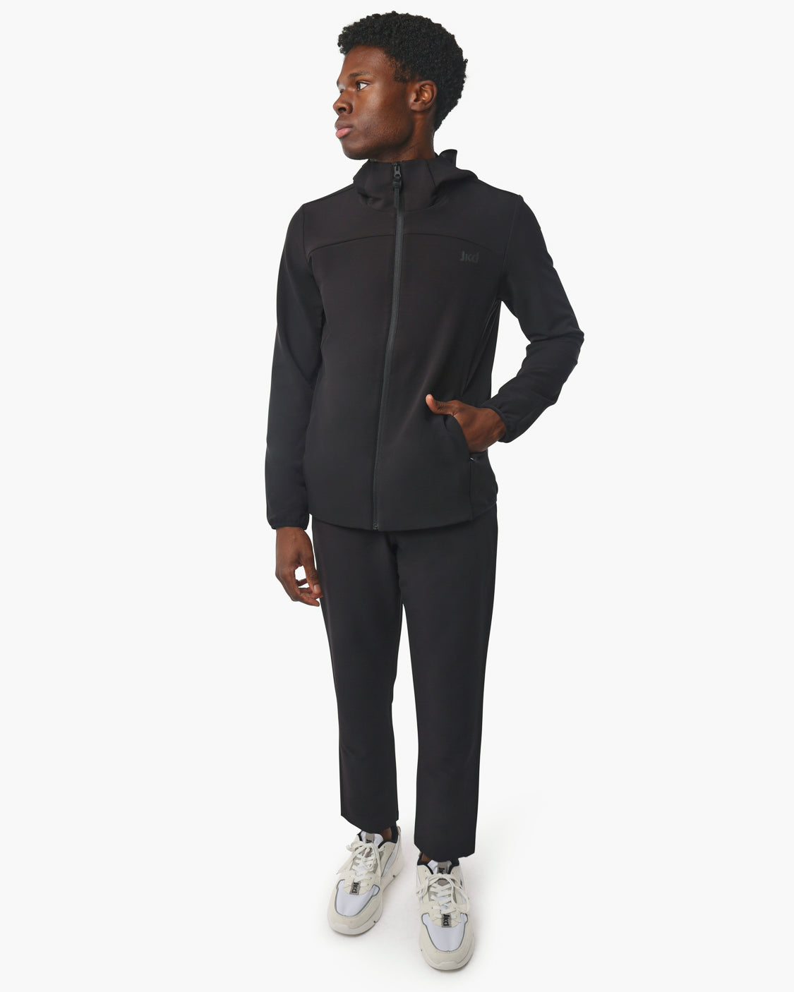 f64995525916e1291ea37f9b68a60166_NERO_JKPT6RE05U_6_001