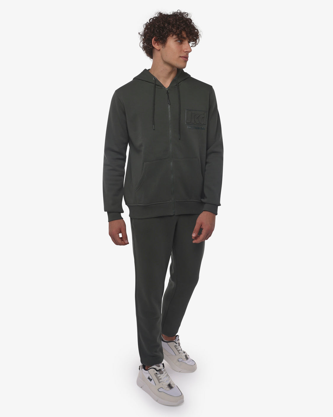 0c67b90e02f3194587f36af9730fc9e9_VERDE_JKPT6SD04U_17_Q11