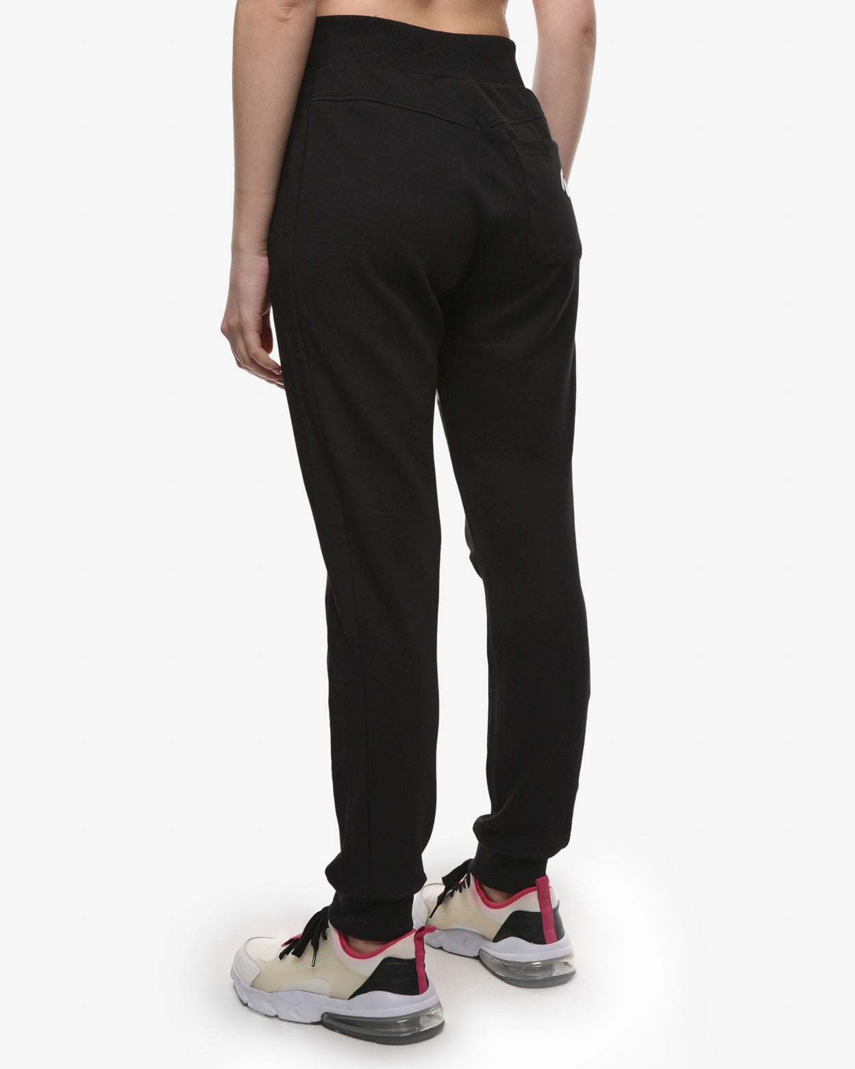 f64995525916e1291ea37f9b68a60166_NERO_JKPT6YB03X_8_001