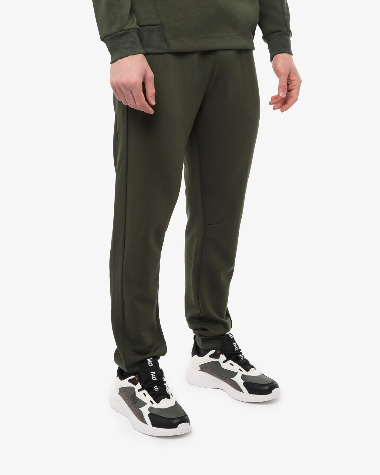 0c67b90e02f3194587f36af9730fc9e9_VERDE_JKPT7WP01U_41_Q11