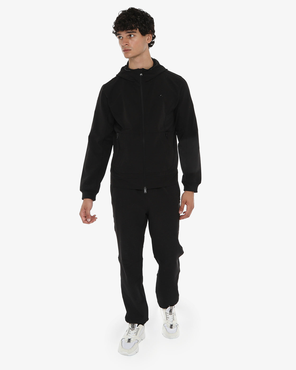 f64995525916e1291ea37f9b68a60166_NERO_JKPT88O16U_11_001