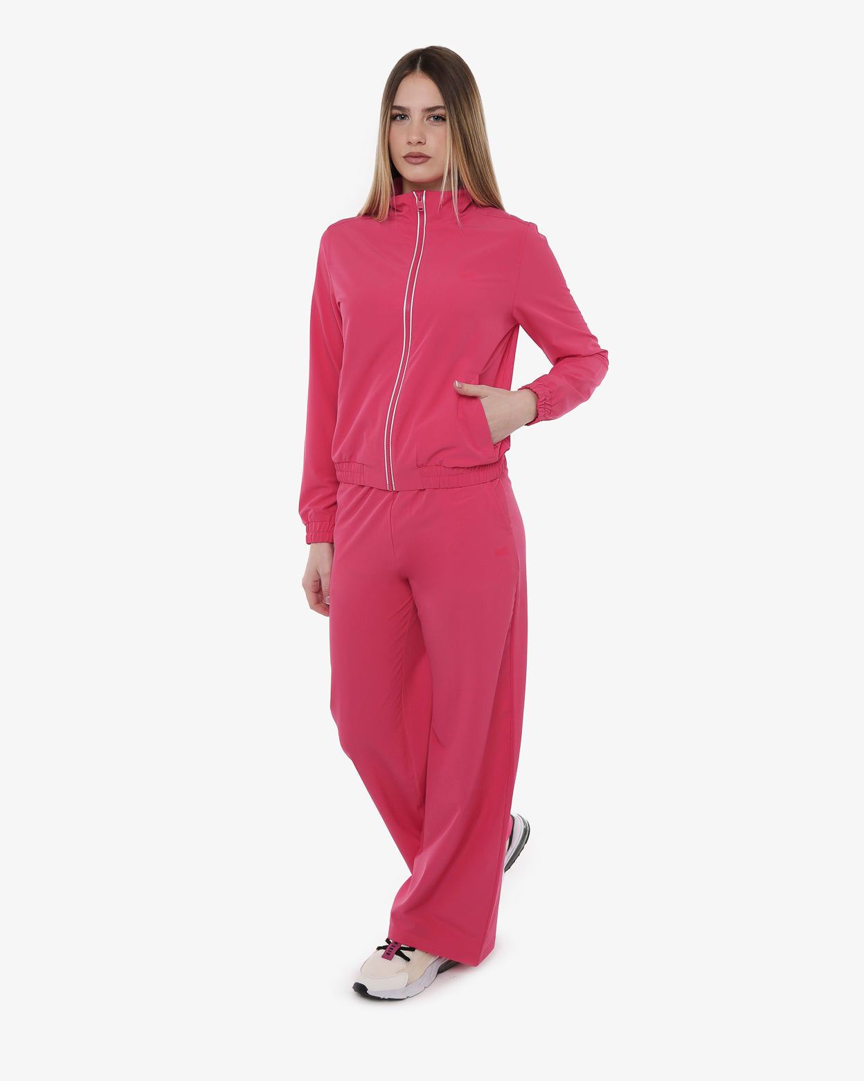 8b00c751638d1c590101a10a5f19cda8_LAMPONE_JKPT8NC01D_17_Z84