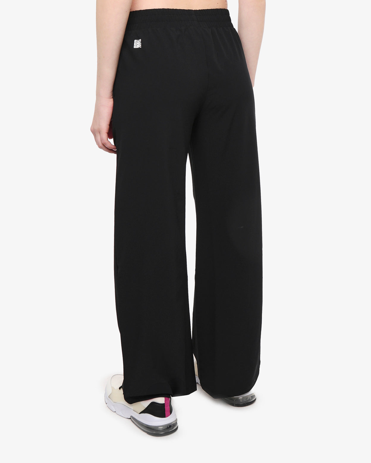 f64995525916e1291ea37f9b68a60166_NERO_JKPT8NC01D_2_001