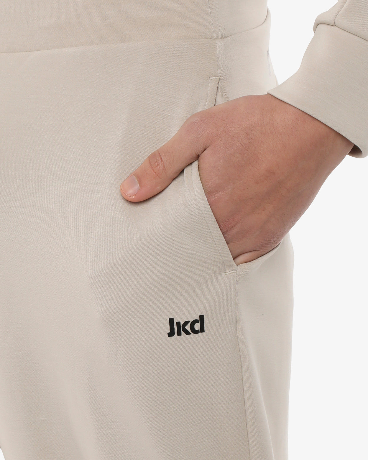 db783bd1b9624cd3bbea2a7f2066009f_CAMEL_JKPT8NC01U_15_259