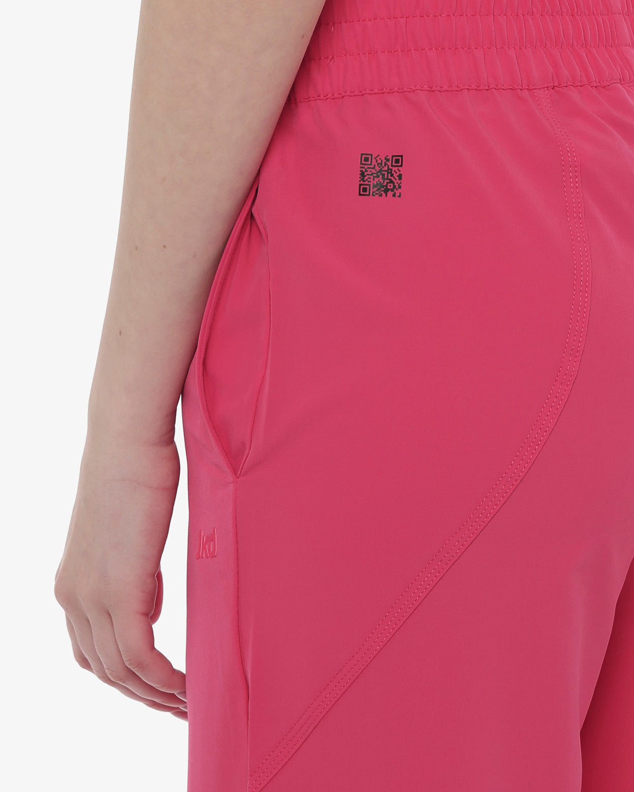 8b00c751638d1c590101a10a5f19cda8_LAMPONE_JKPT8NC05D_22_Z84