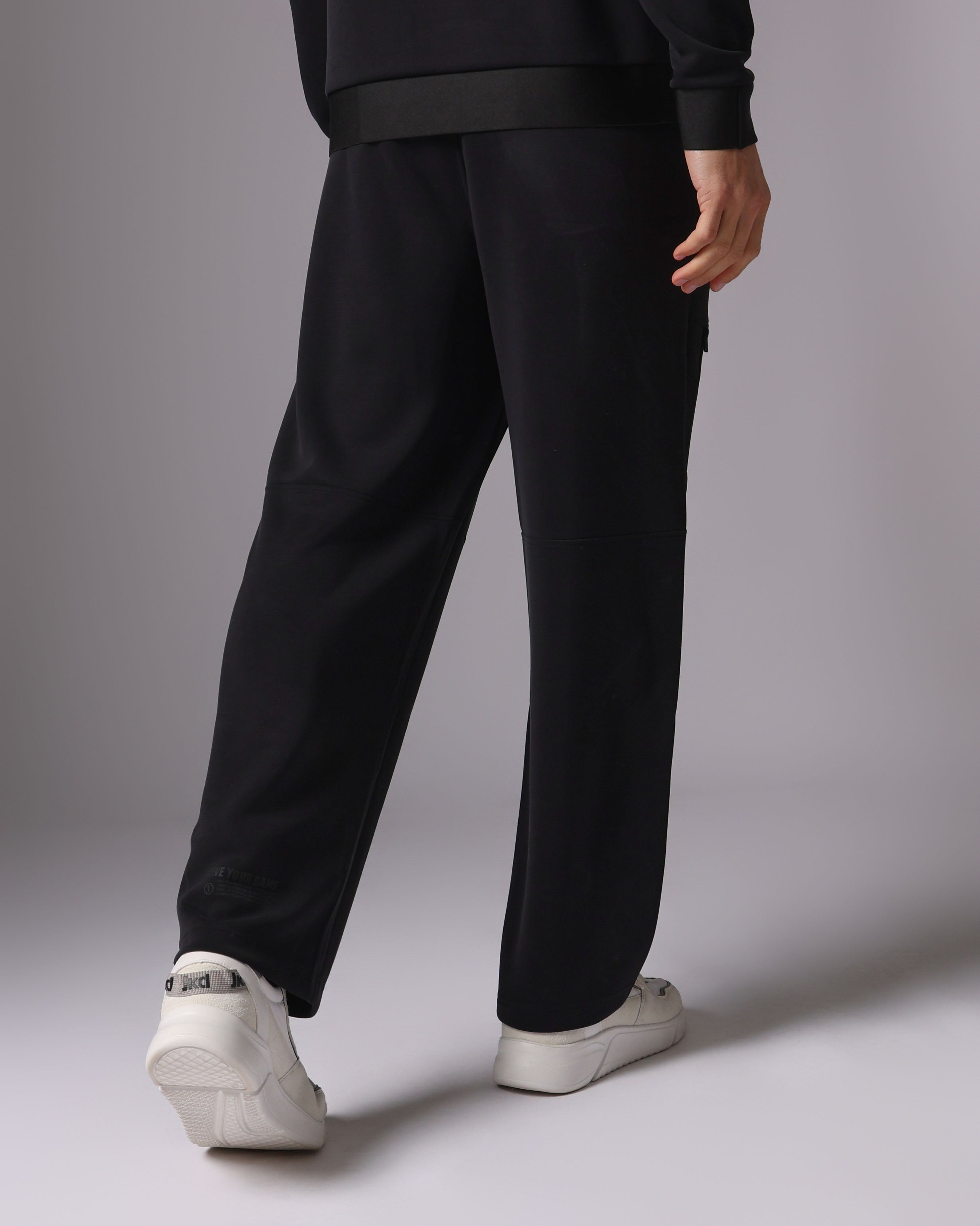 f64995525916e1291ea37f9b68a60166_NERO_JKPT8NC06U_54_001