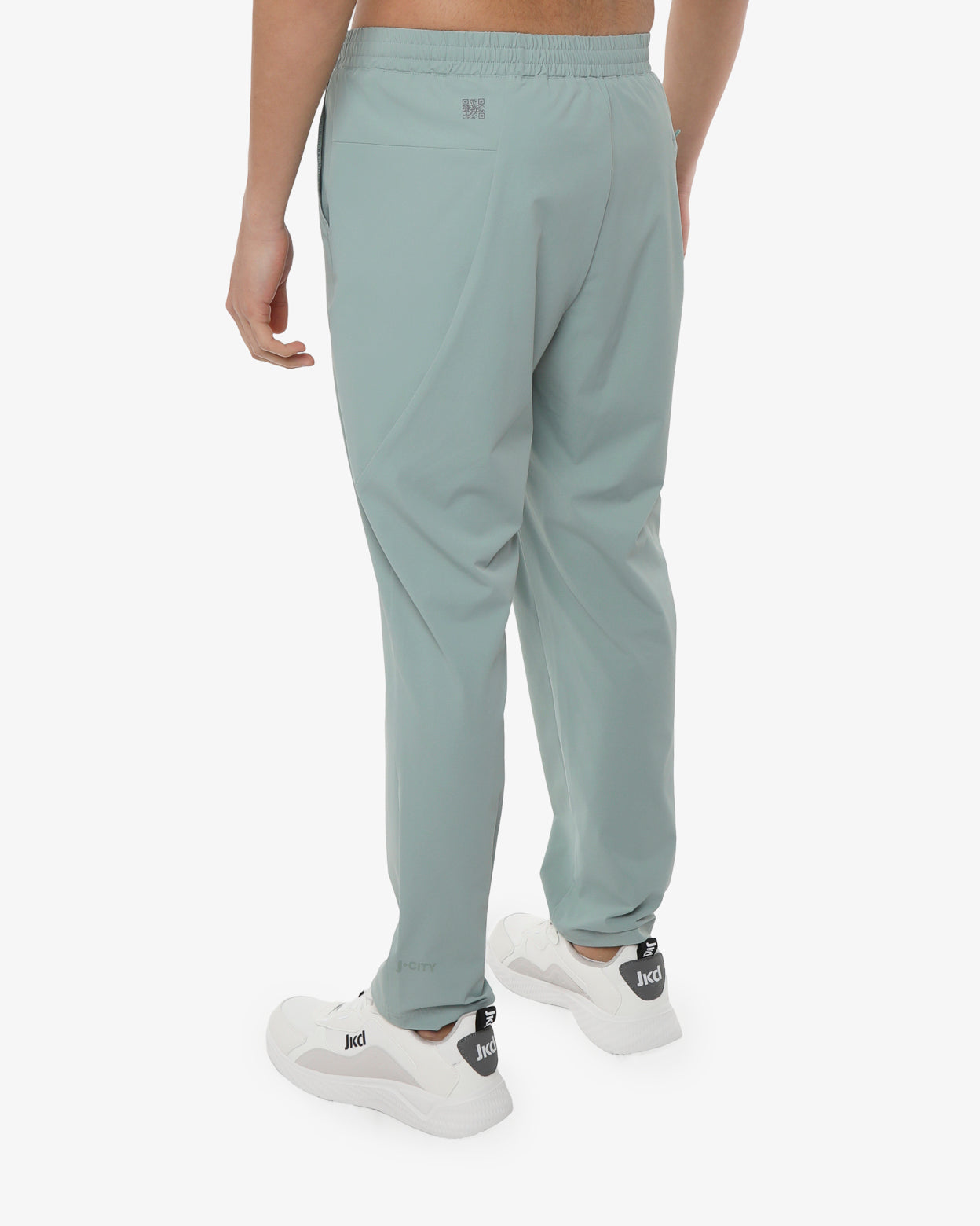 bd97fc3cf1626c7e43d45f1cceb49ebf_ALOE_JKPT8ND02U_20_G44