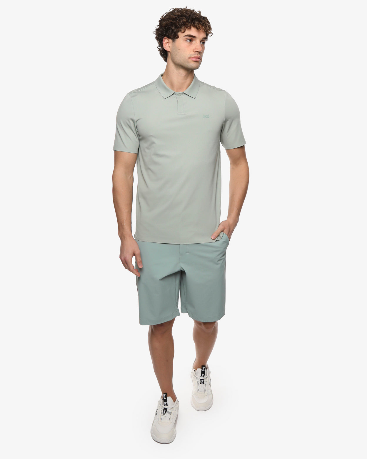 10781edade9a3c706a4dd7aef212e944_ALOE_JKSH8ND03U_23_G44