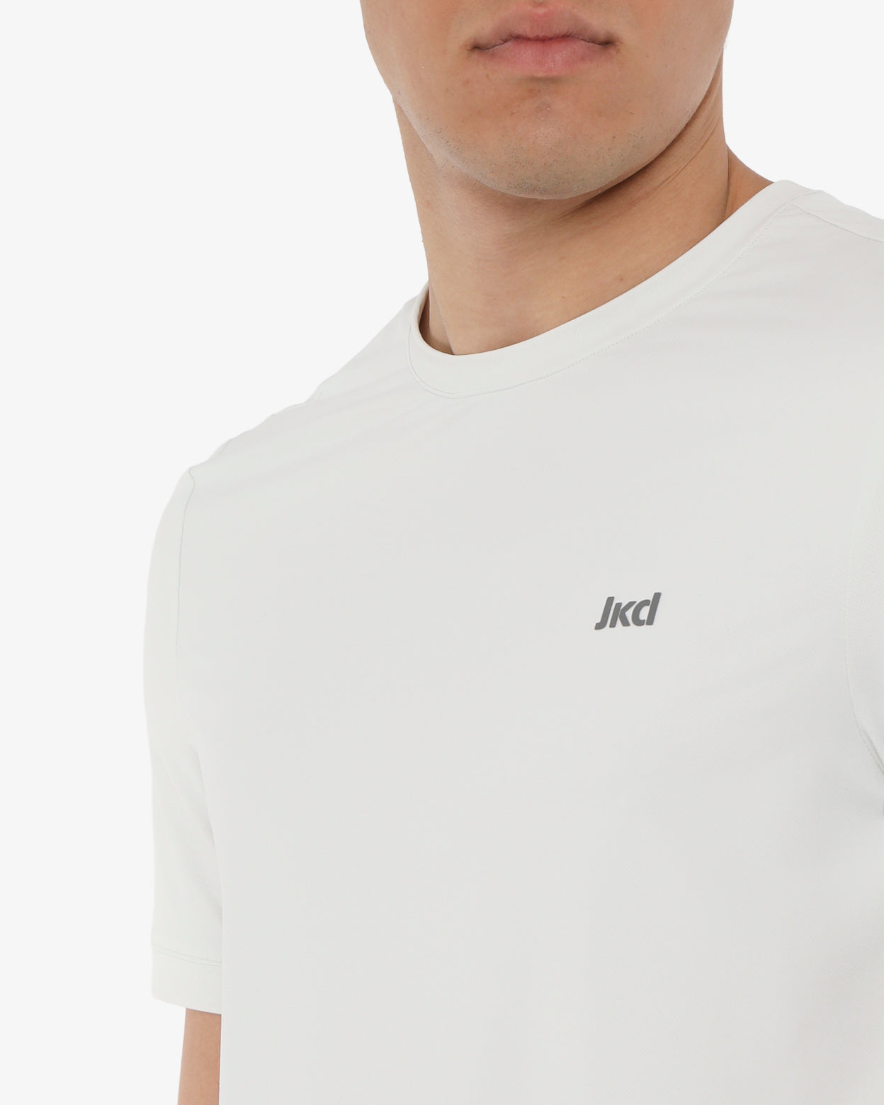 a2dc80bbfa384a1b0e747acaf8ccb97e_GHIACCIO_JKTH8NC03U_15_185