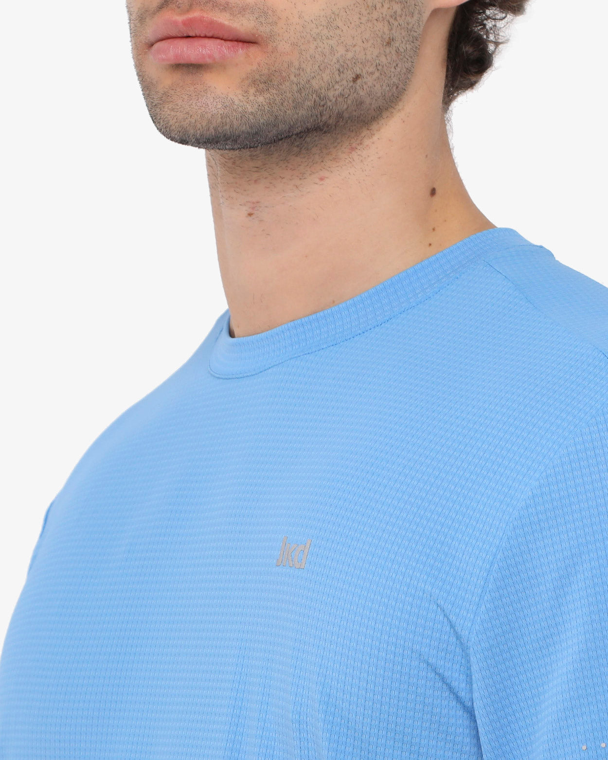 7ae1b98d9e4a8805d93bd08934e0a1bb_BLU_CIELO_JKTH8NU03U_19_075