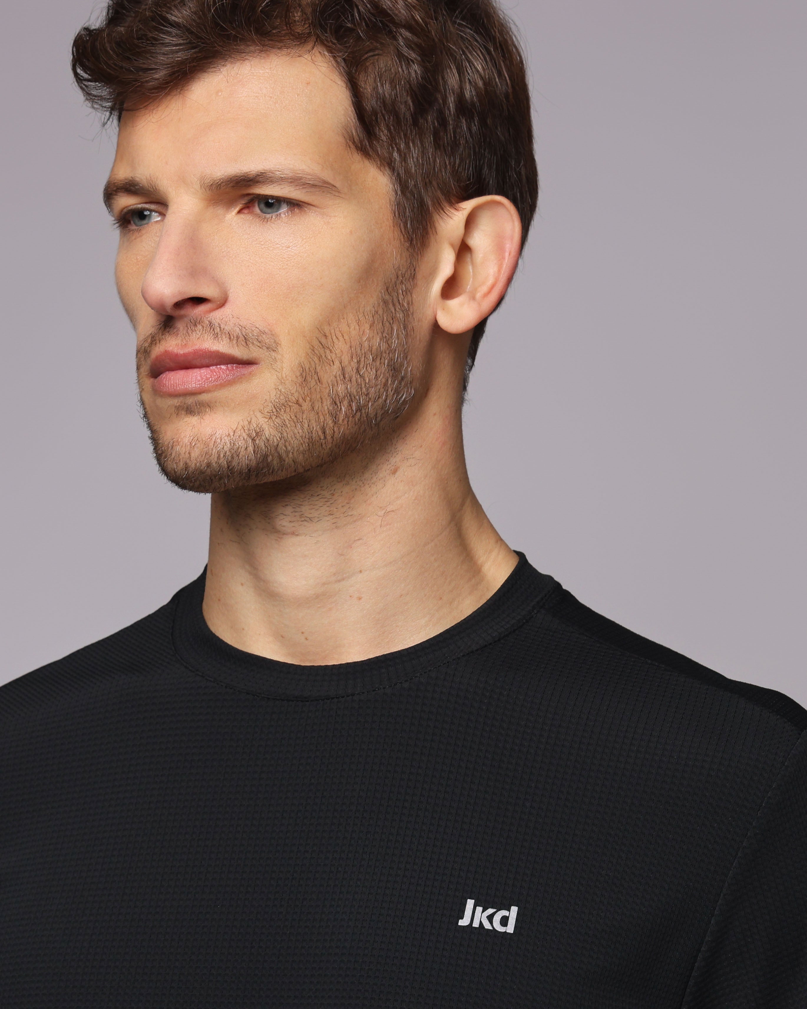 f64995525916e1291ea37f9b68a60166_NERO_JKTH8NU03U_27_001