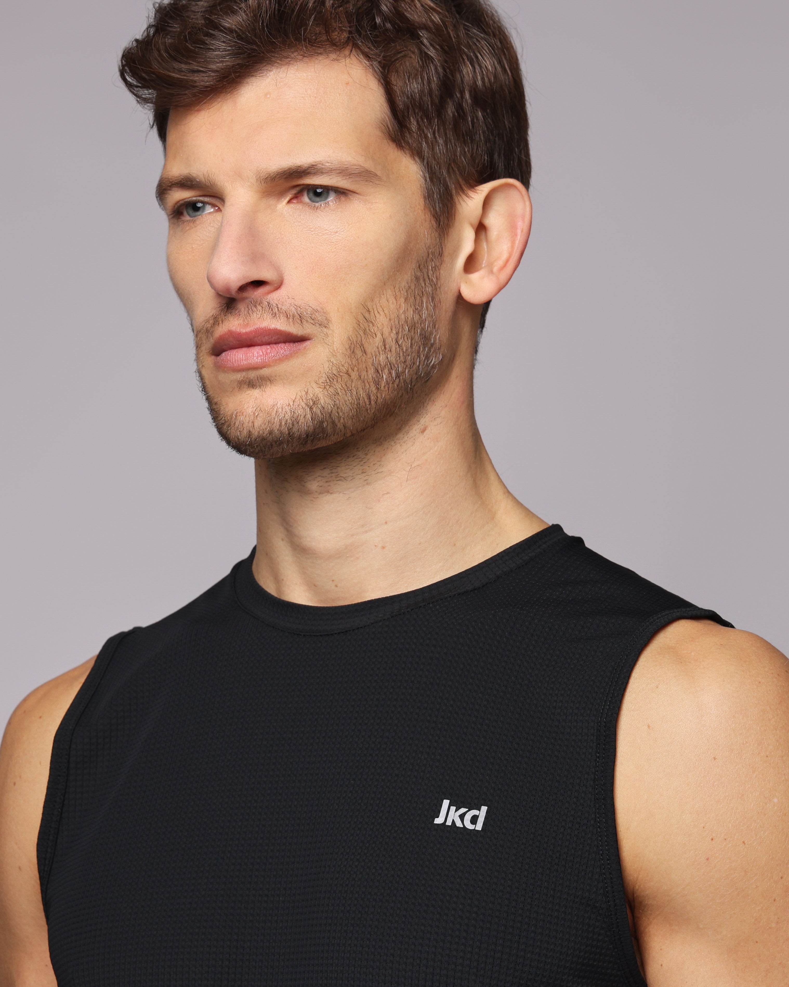 f64995525916e1291ea37f9b68a60166_NERO_JKTH8NU05U_27_001