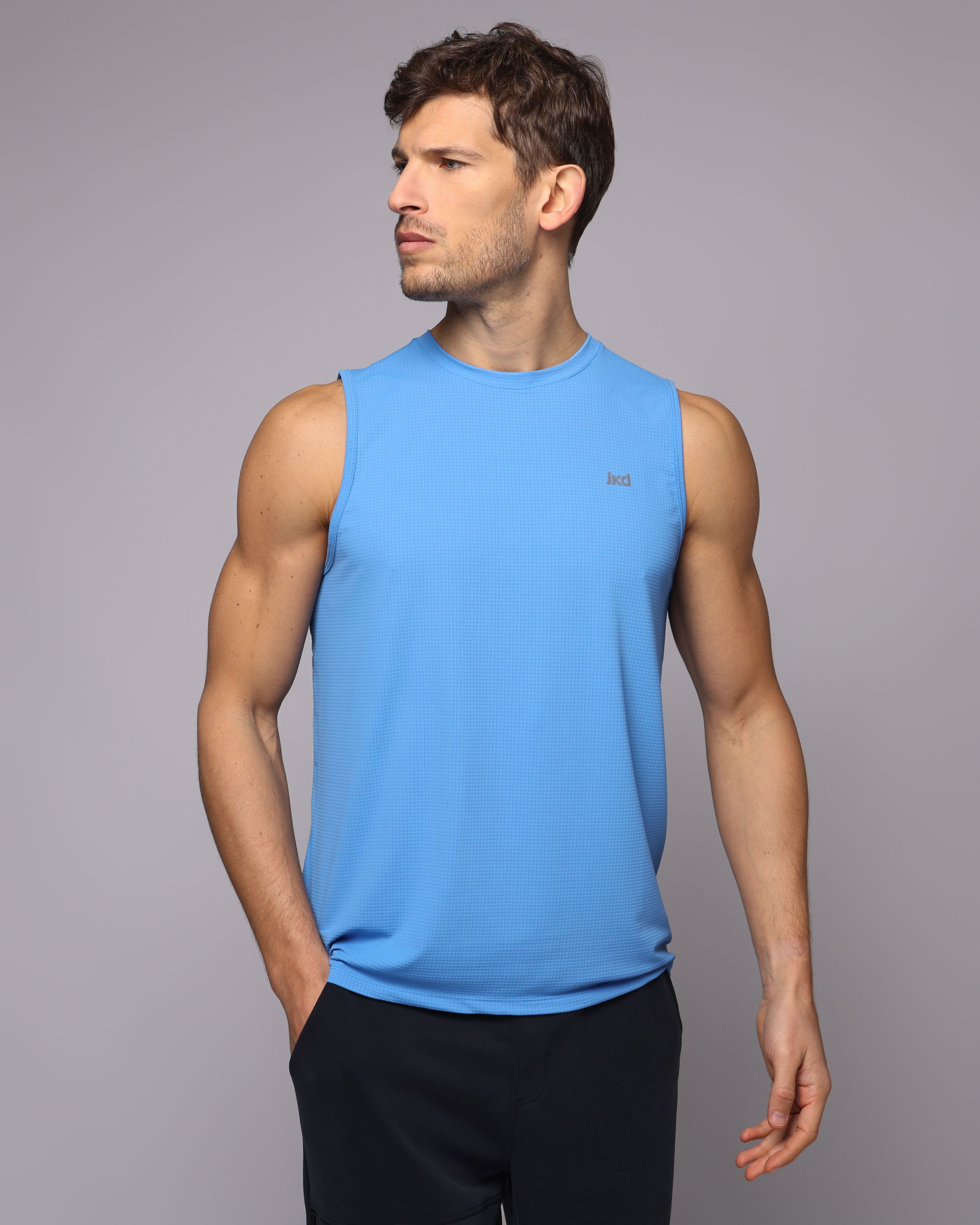 7ae1b98d9e4a8805d93bd08934e0a1bb_BLU_CIELO_JKTH8NU05U_32_075