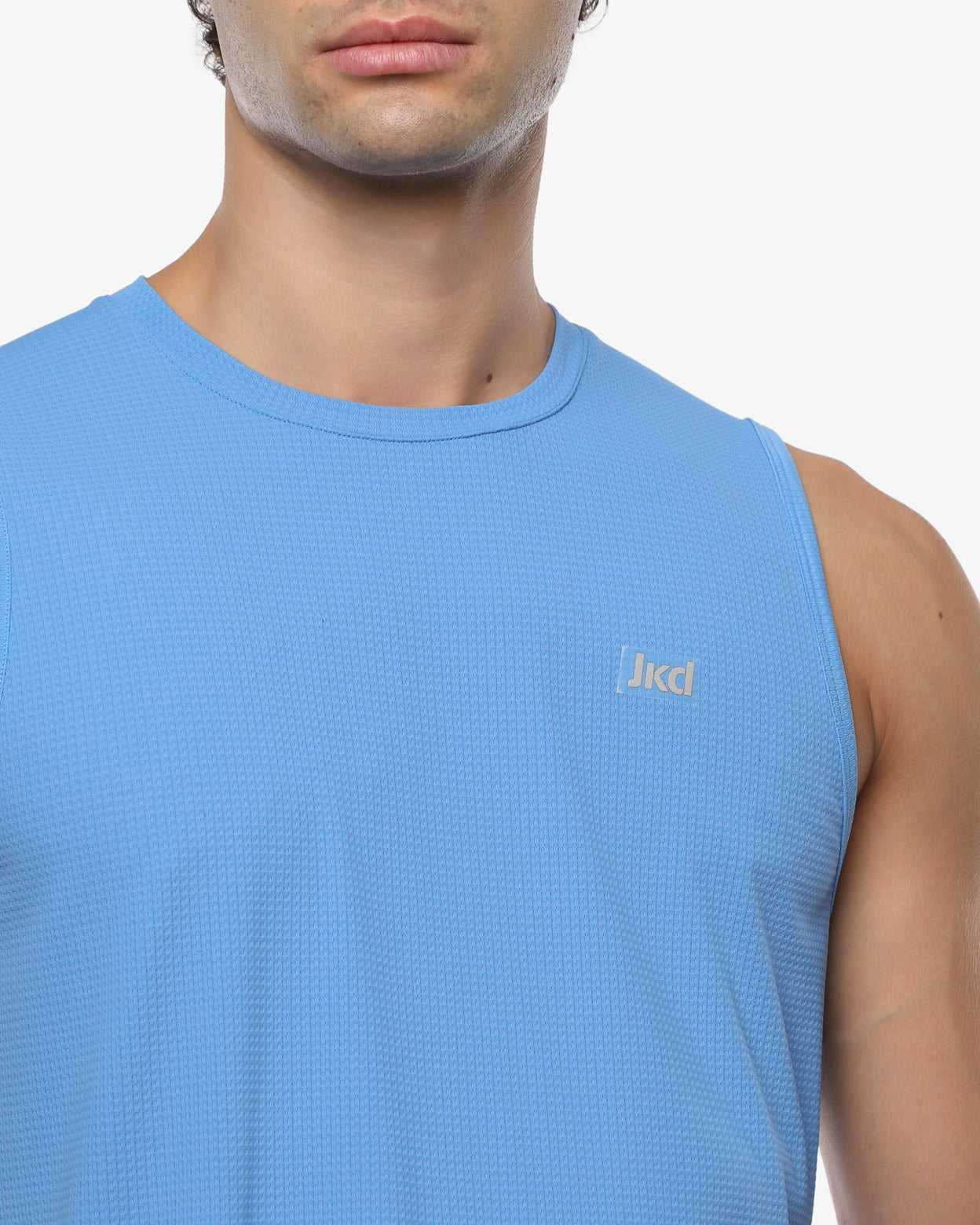 7ae1b98d9e4a8805d93bd08934e0a1bb_BLU_CIELO_JKTH8NU05U_9_075