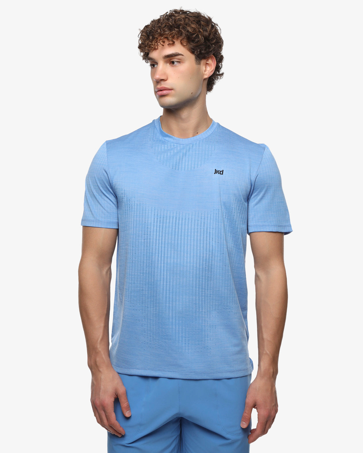 7ae1b98d9e4a8805d93bd08934e0a1bb_BLU_CIELO_JKTH8NU06U_6_075