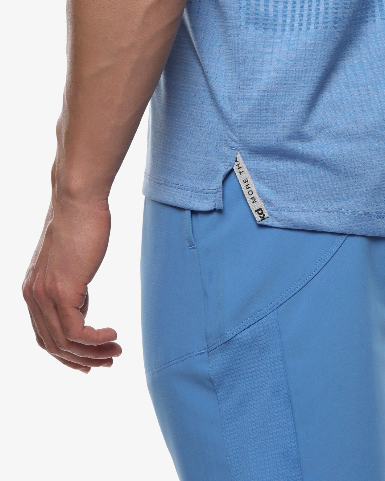 7ae1b98d9e4a8805d93bd08934e0a1bb_BLU_CIELO_JKTH8NU06U_8_075