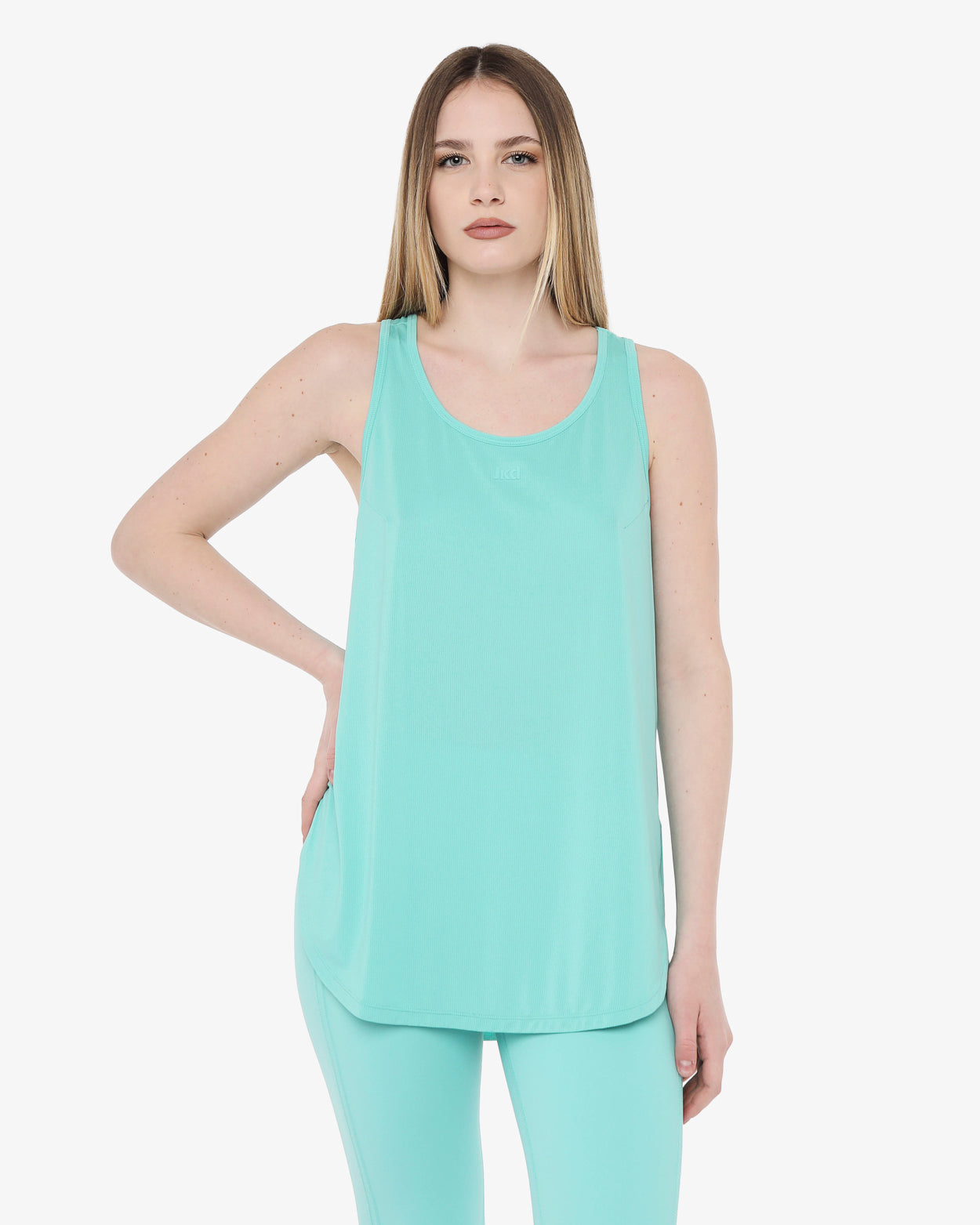 c57b8e9ffb37b1384e9299cd12886fdb_VERDE_JKTH8O703D_13_D81