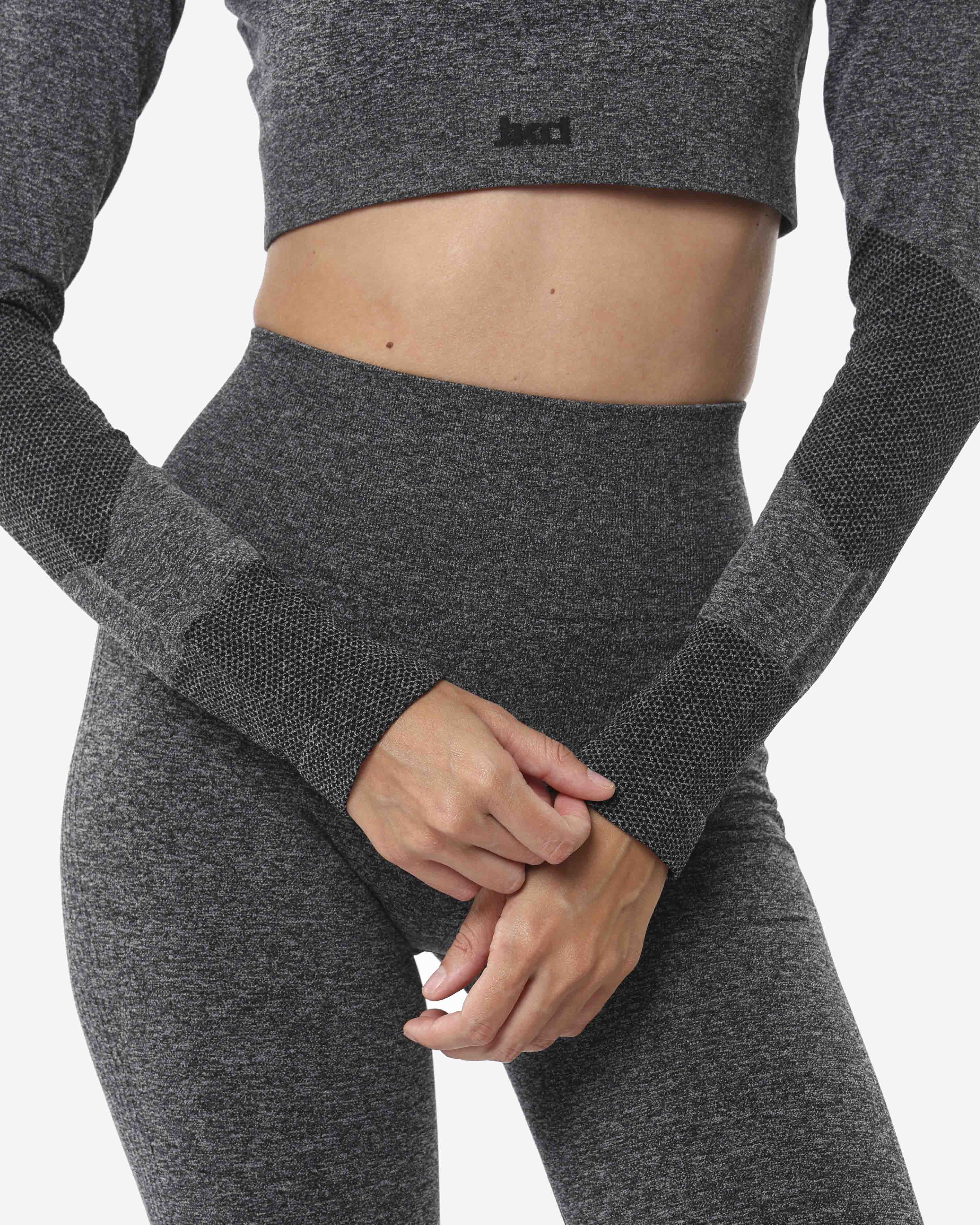 f64995525916e1291ea37f9b68a60166_NERO_JKTH9G301D_4_001