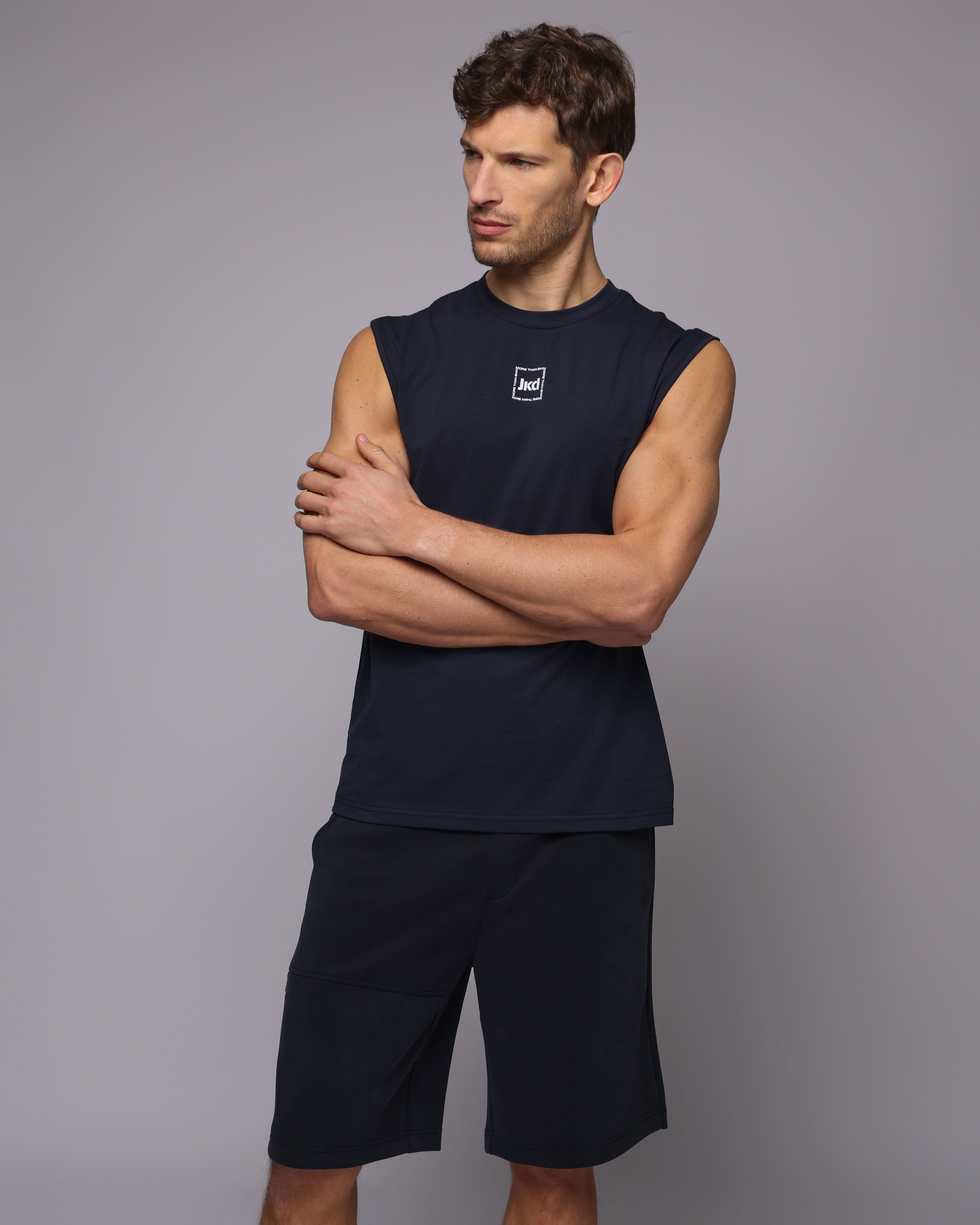 3b1ef929623d50d3394a35c5b9d16dd6_NAVY_JKTH9R802U_10_028