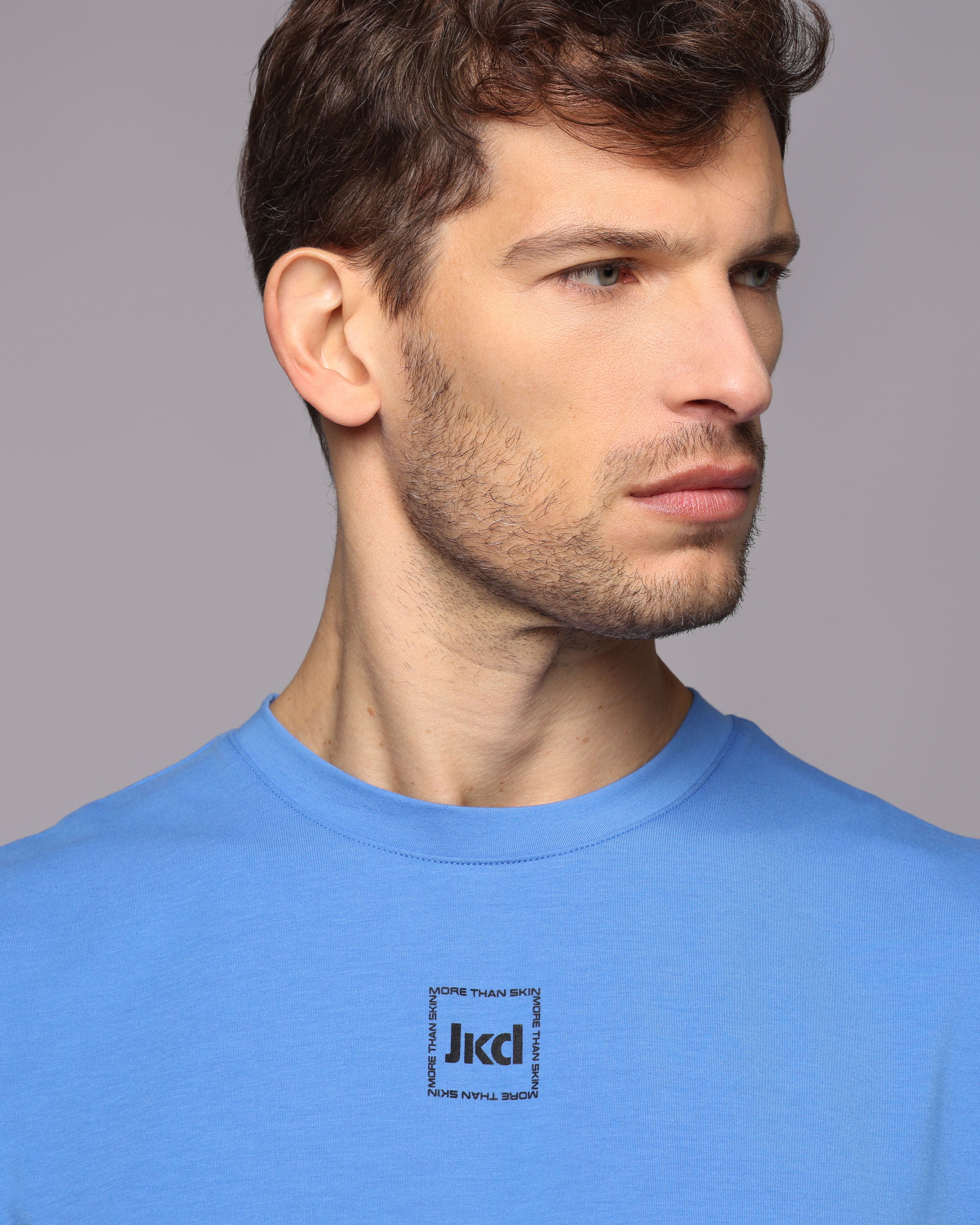 ed3b047b0e1caeaab89965fd1902264b_BLU_IRIS_JKTH9R802U_15_325