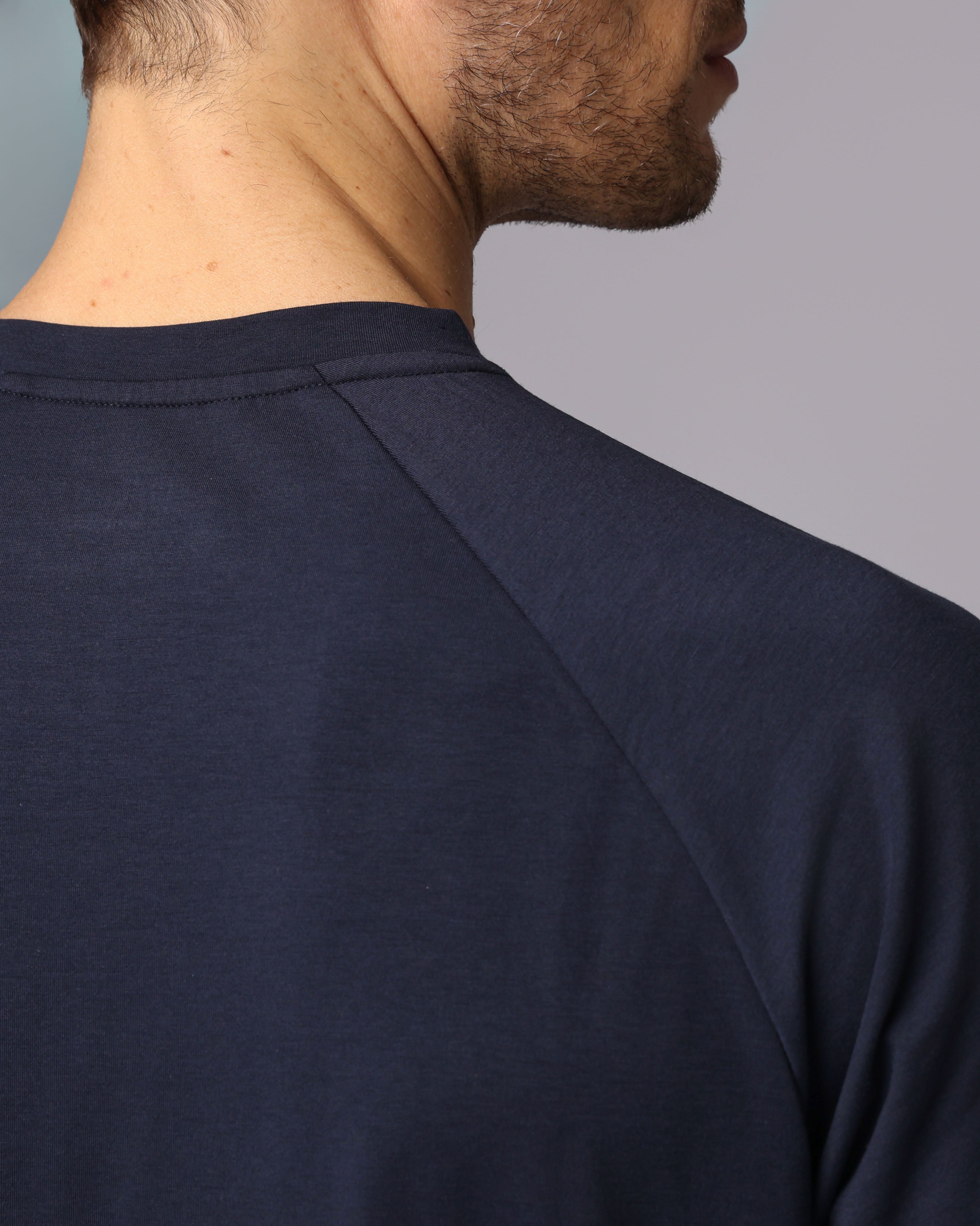 3b1ef929623d50d3394a35c5b9d16dd6_NAVY_JKTH9R803U_11_028