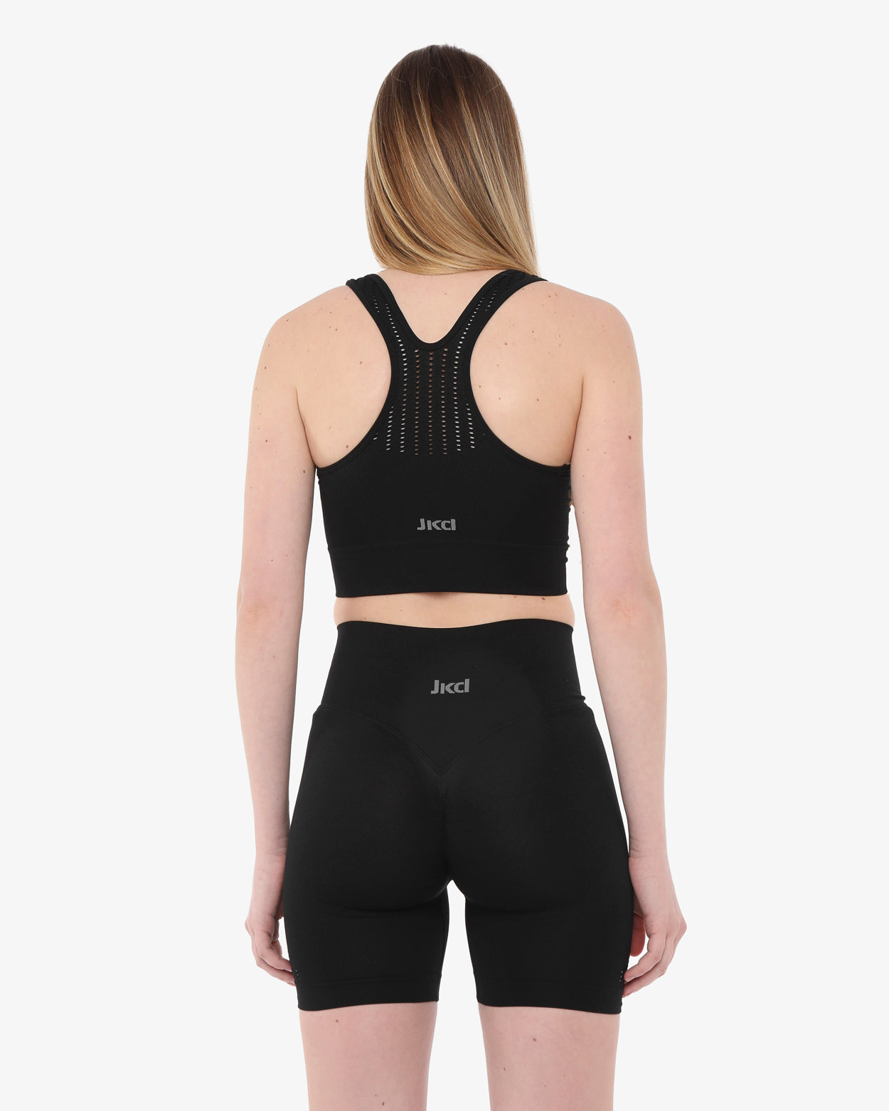 f64995525916e1291ea37f9b68a60166_NERO_JKTO8B203D_2_001