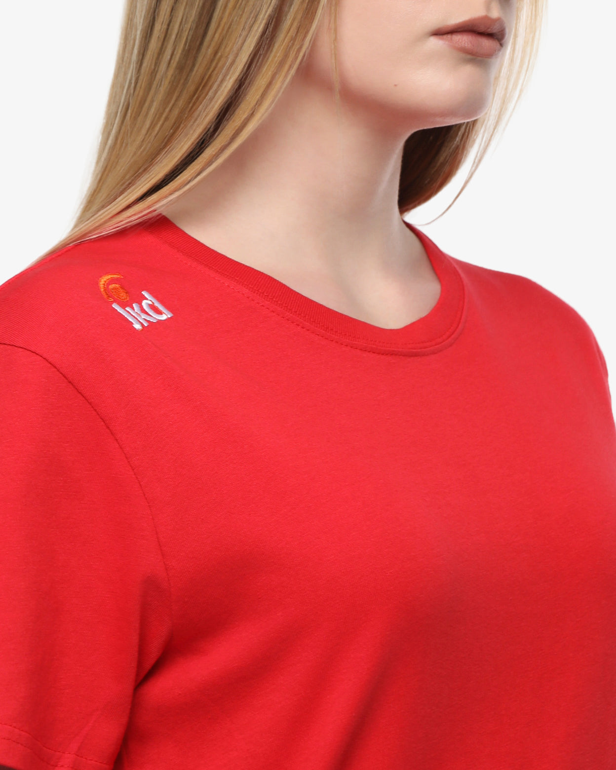 8ca1904d639527bd83f976c7cec005f1_ROSSO_JSMAS99005_12_003