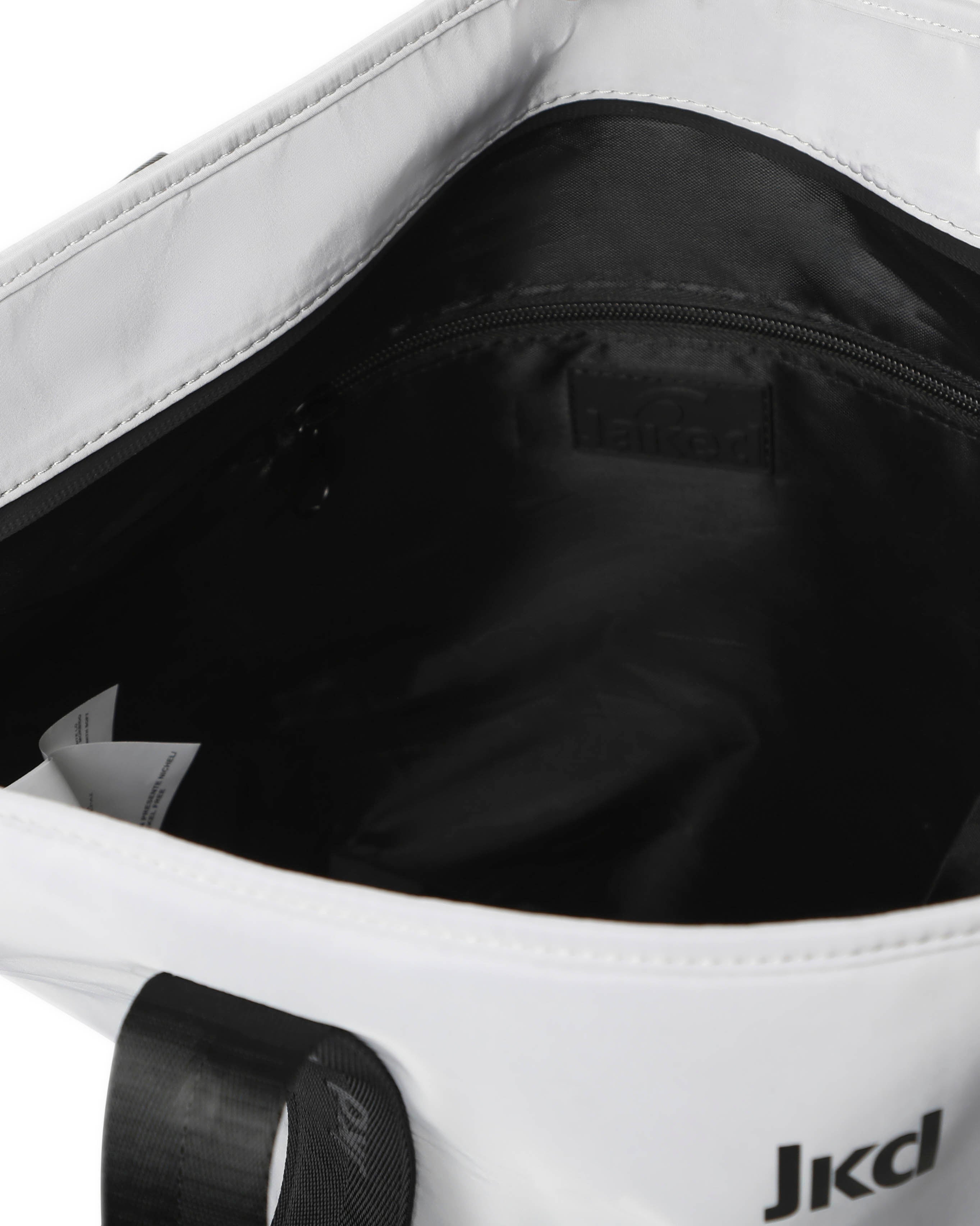 a2dc80bbfa384a1b0e747acaf8ccb97e_GHIACCIO_JKBJ9F713_13_185