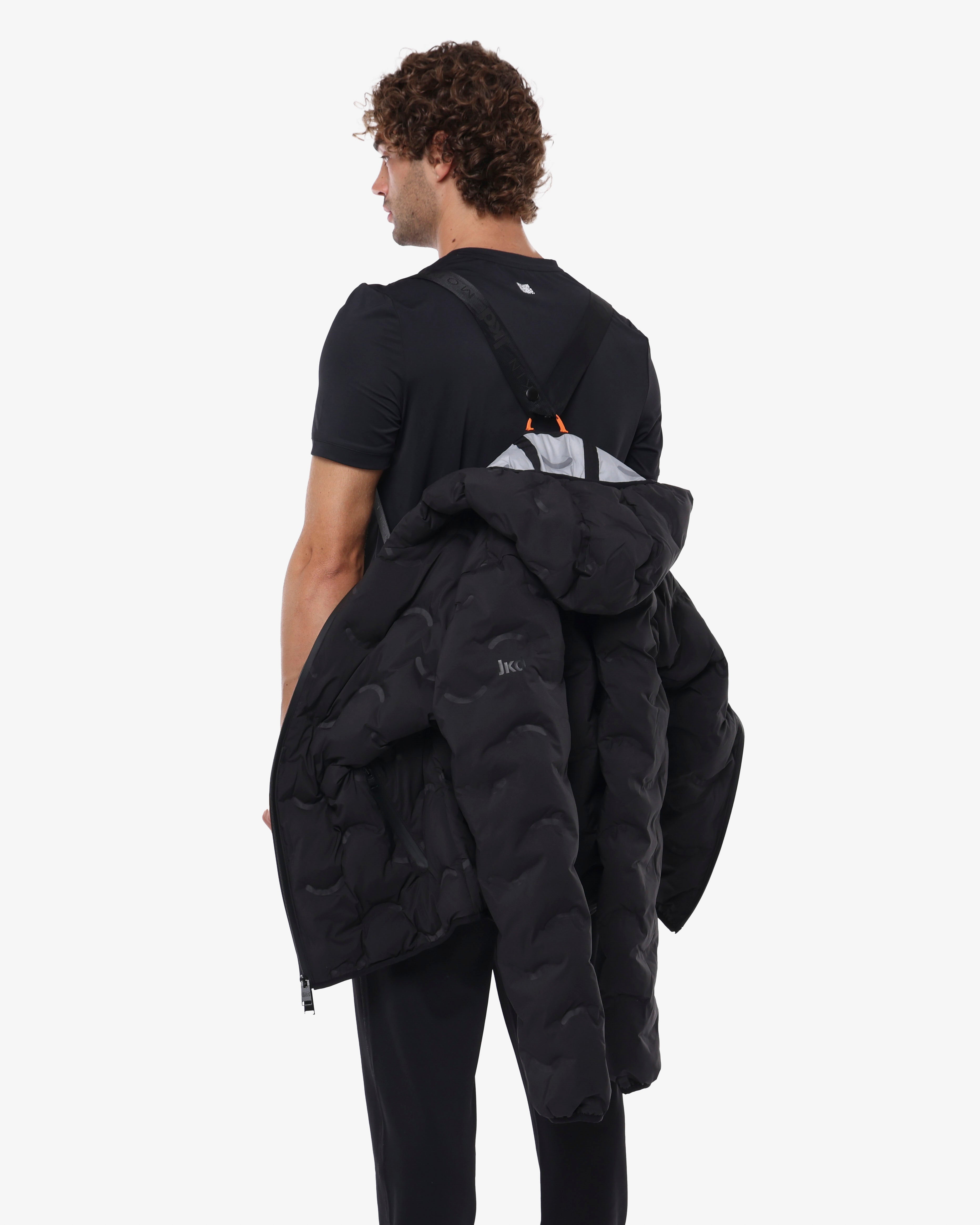 f64995525916e1291ea37f9b68a60166_NERO_JKC19D705U_16_001