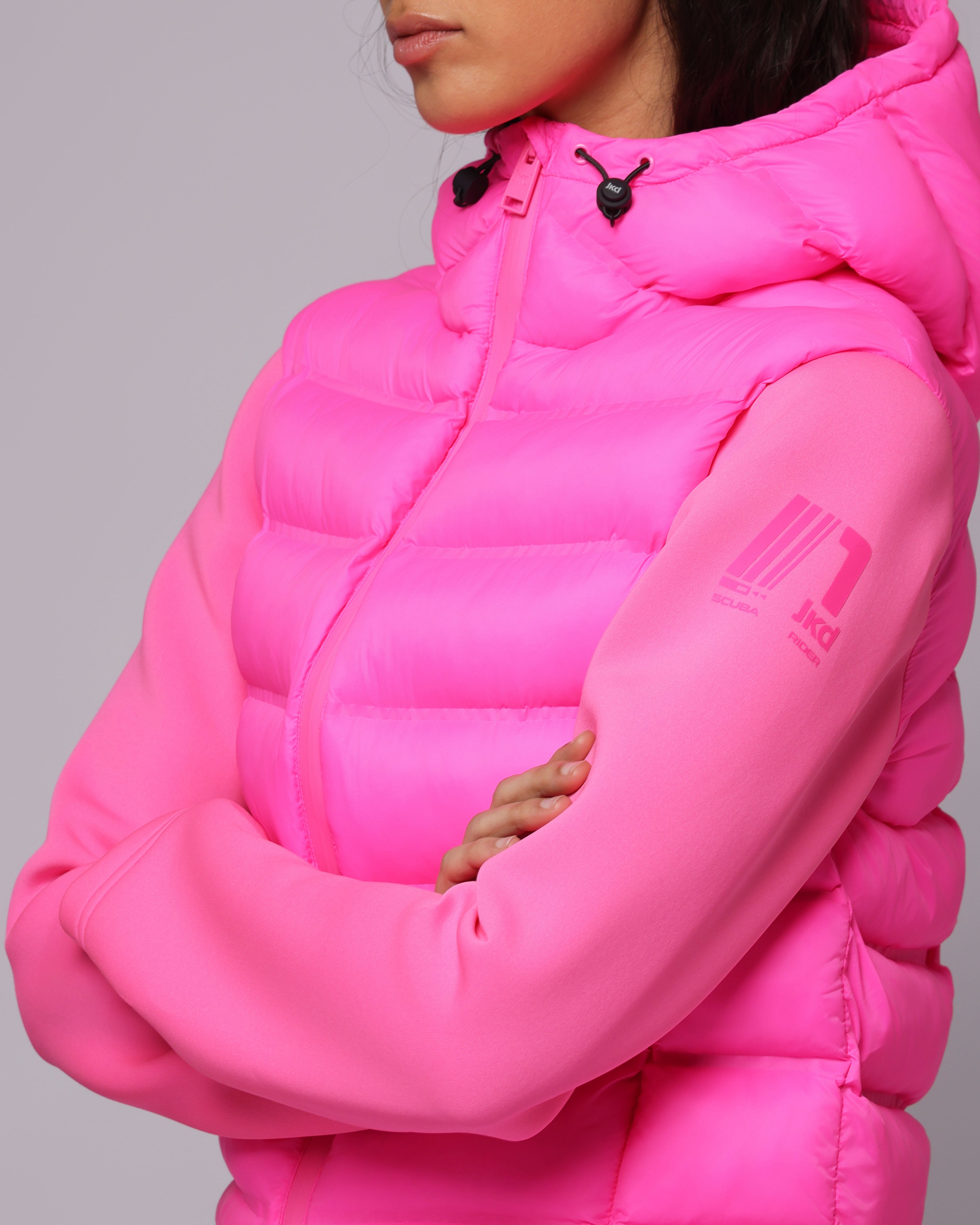 b2380afbbb8cb08355a1505588cf90e4_ROSA_JKC19DF02D_11_T26