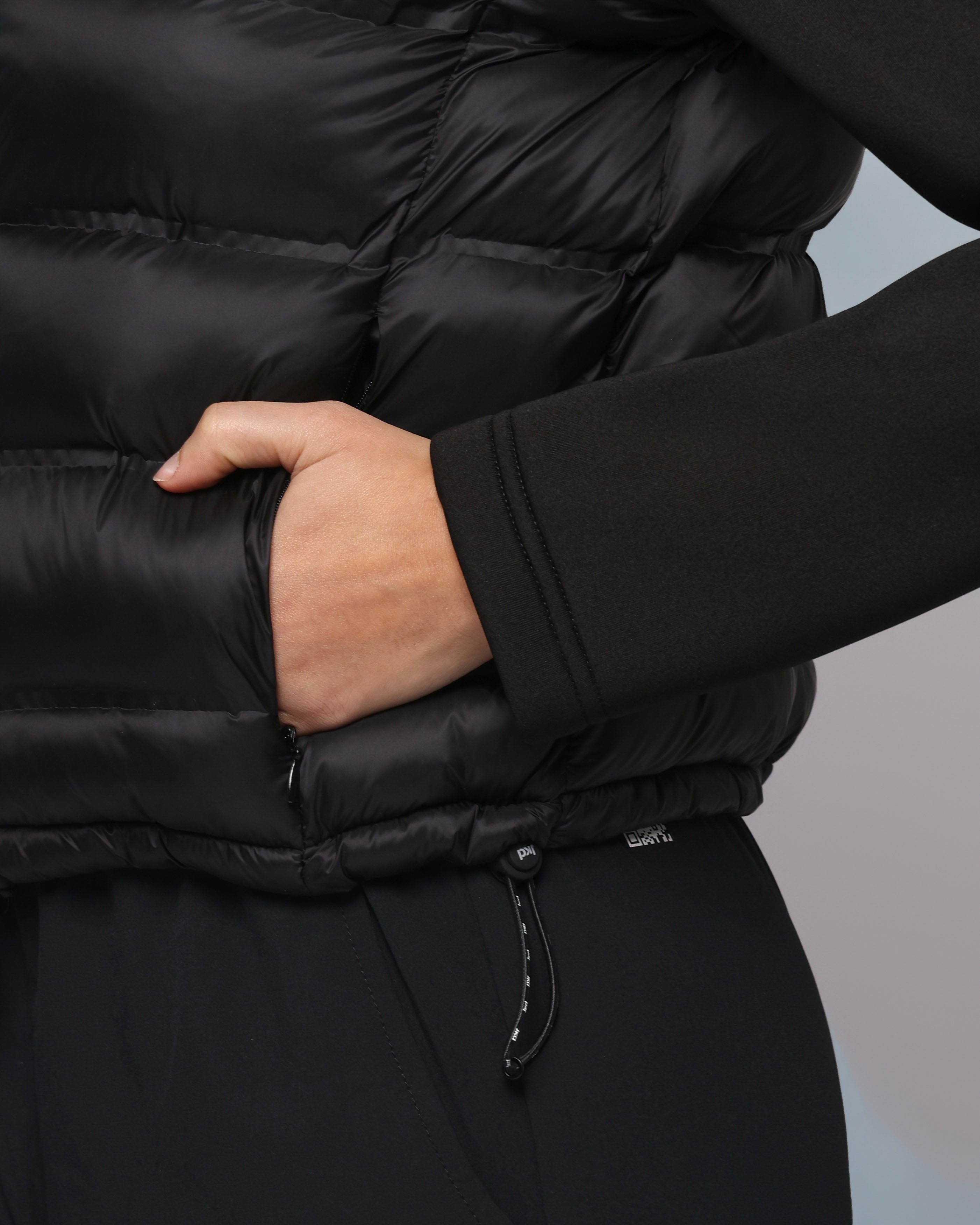 f64995525916e1291ea37f9b68a60166_NERO_JKC19DF02D_4_001