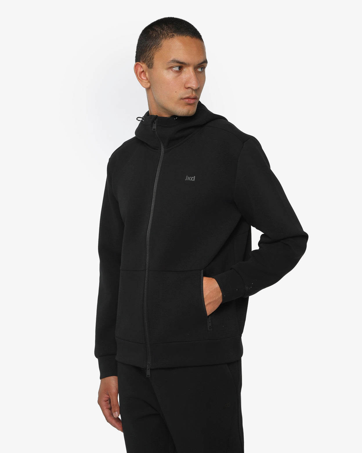 f64995525916e1291ea37f9b68a60166_NERO_JKFL7FJ05U_1_001