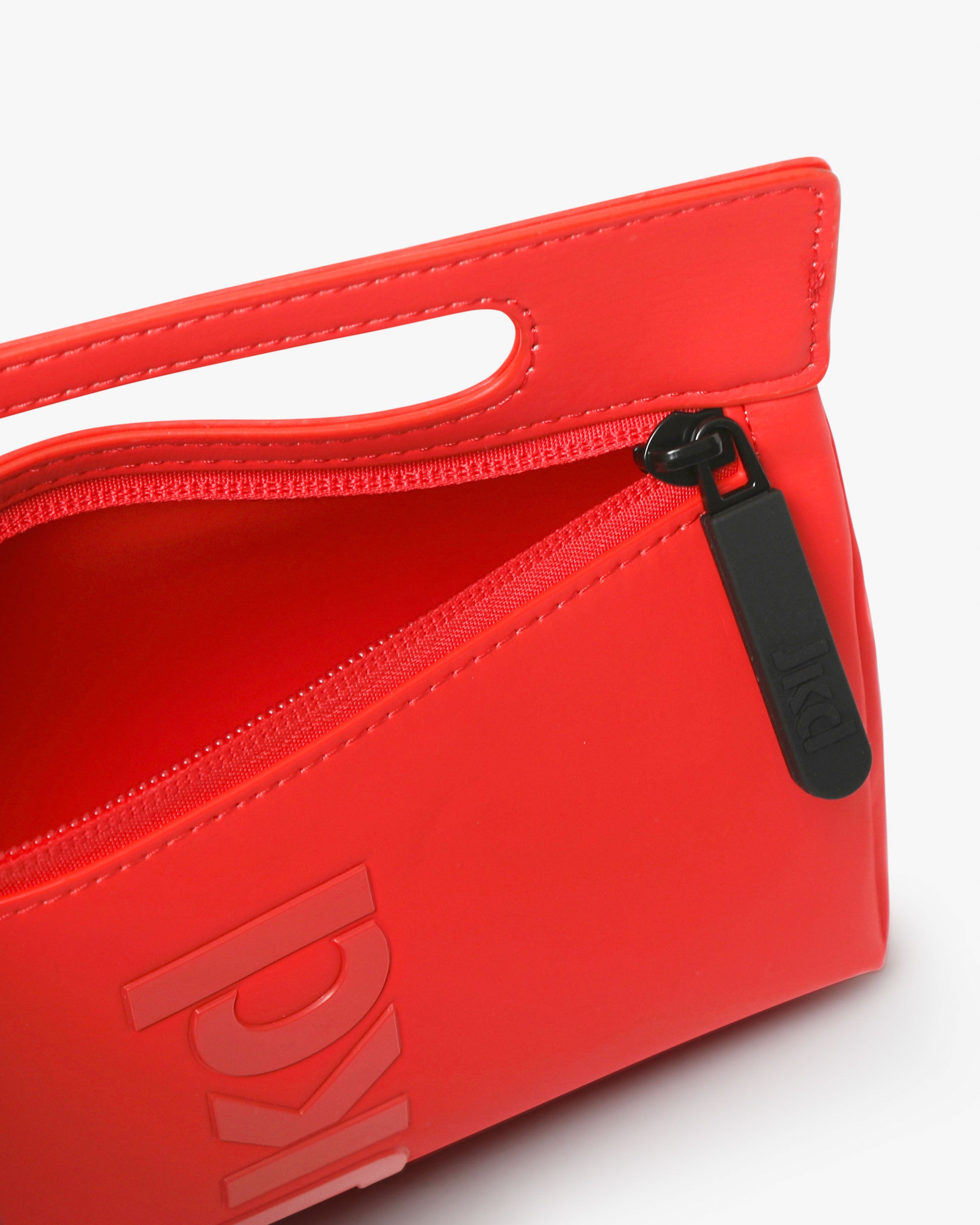 ad122ac636734ff9bed2deaa0092923a_CORALLO_JKJB9ZK670GM_16_080