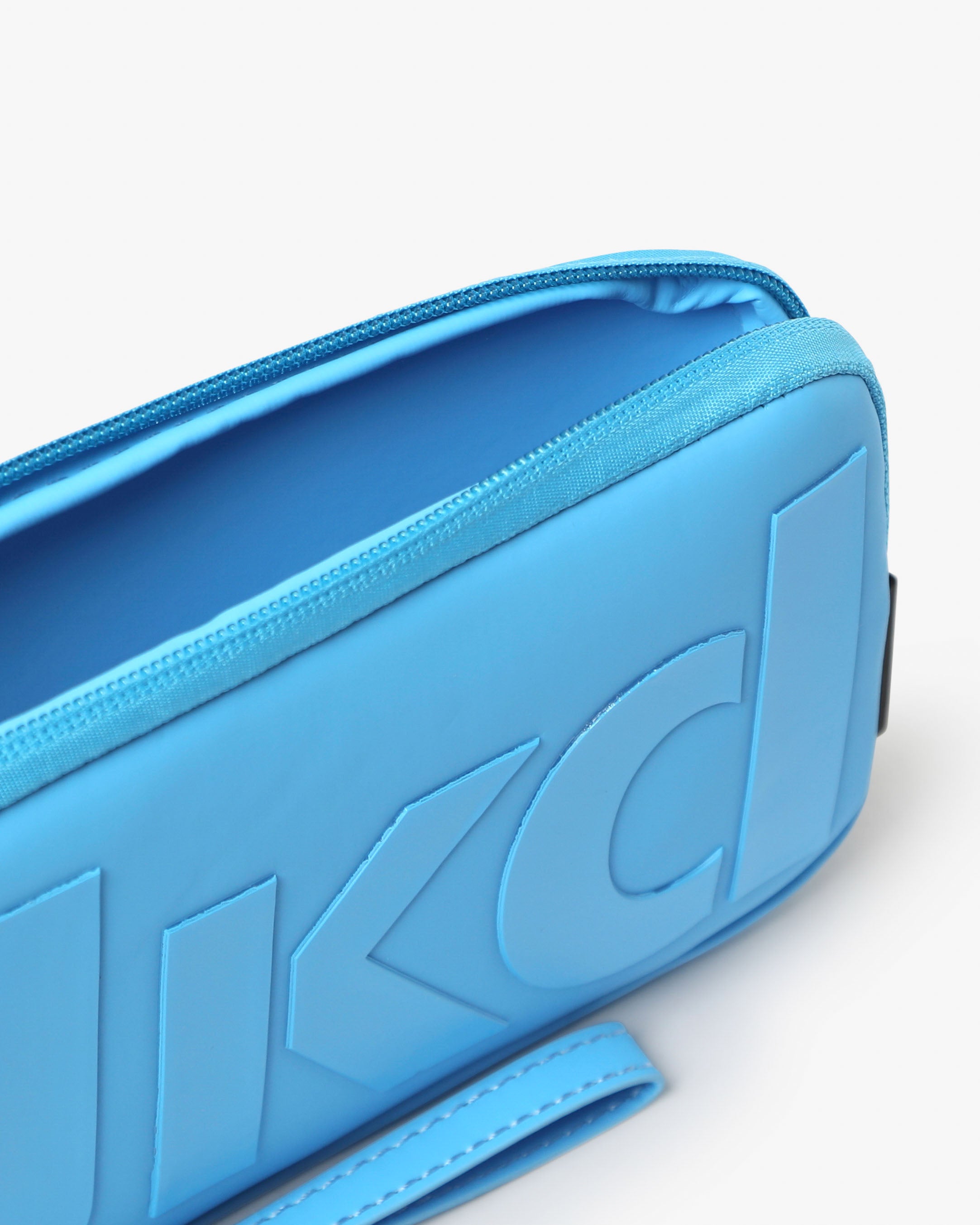 ec173cb60d93128f58d6b02056c67771_AZZURRO_JKJB9ZK671GM_12_065