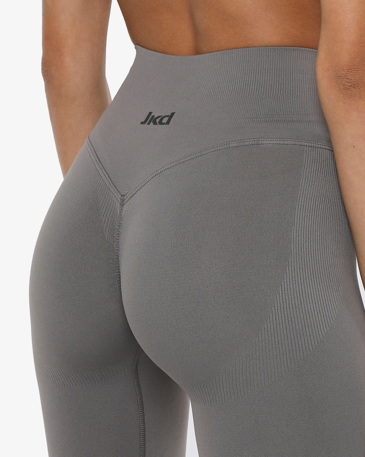 9f3b7bb11307bf9aaec730274dea4497_GRIGIO_JKLG8B205D_24_A49