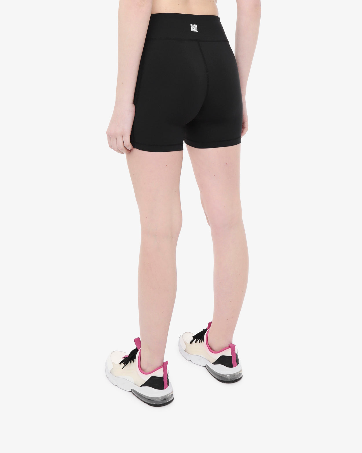 f64995525916e1291ea37f9b68a60166_NERO_JKLG8O706D_2_001