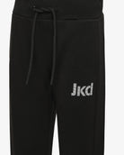 f64995525916e1291ea37f9b68a60166_NERO_JKPT6YB03J_12_001