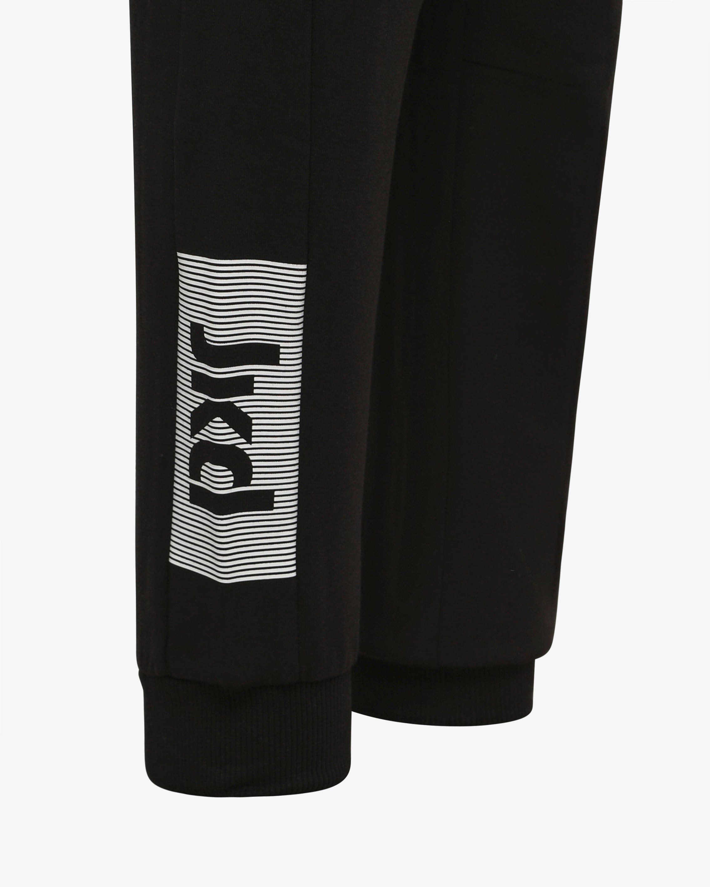 f64995525916e1291ea37f9b68a60166_NERO_JKPT6YB03J_13_001