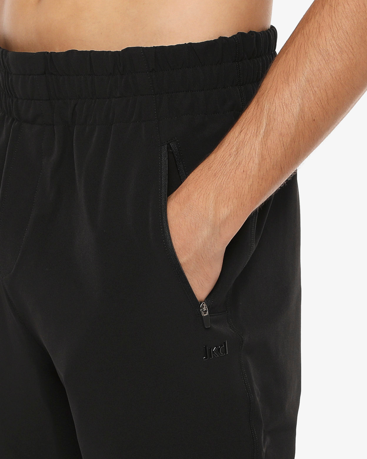 f64995525916e1291ea37f9b68a60166_NERO_JKPT88O16U_9_001