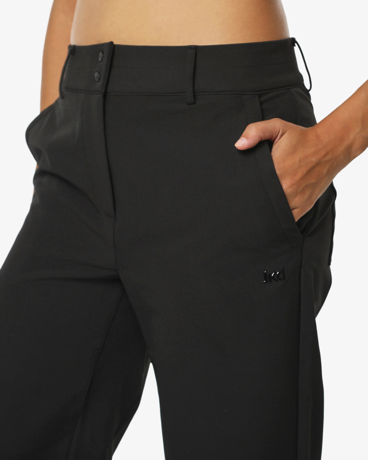 f64995525916e1291ea37f9b68a60166_NERO_JKPT88O17D_4_001