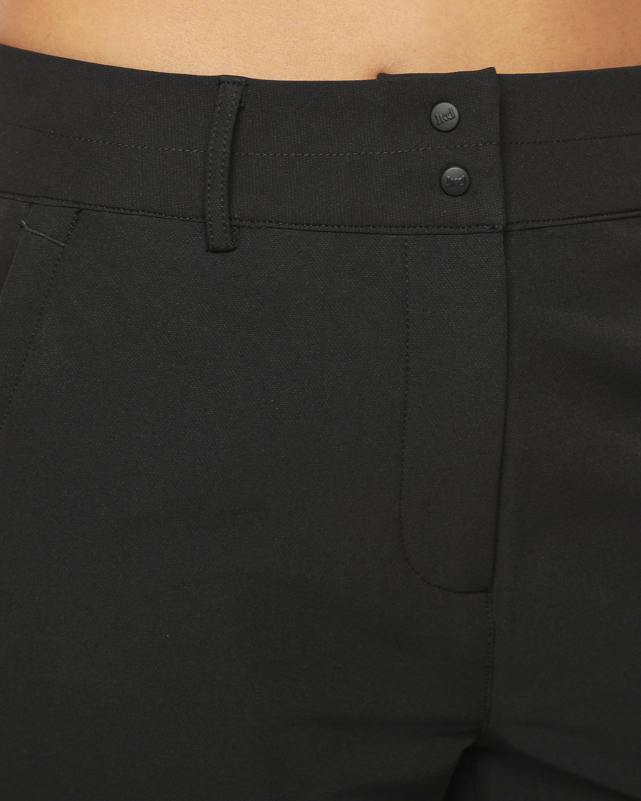 f64995525916e1291ea37f9b68a60166_NERO_JKPT88O17D_6_001