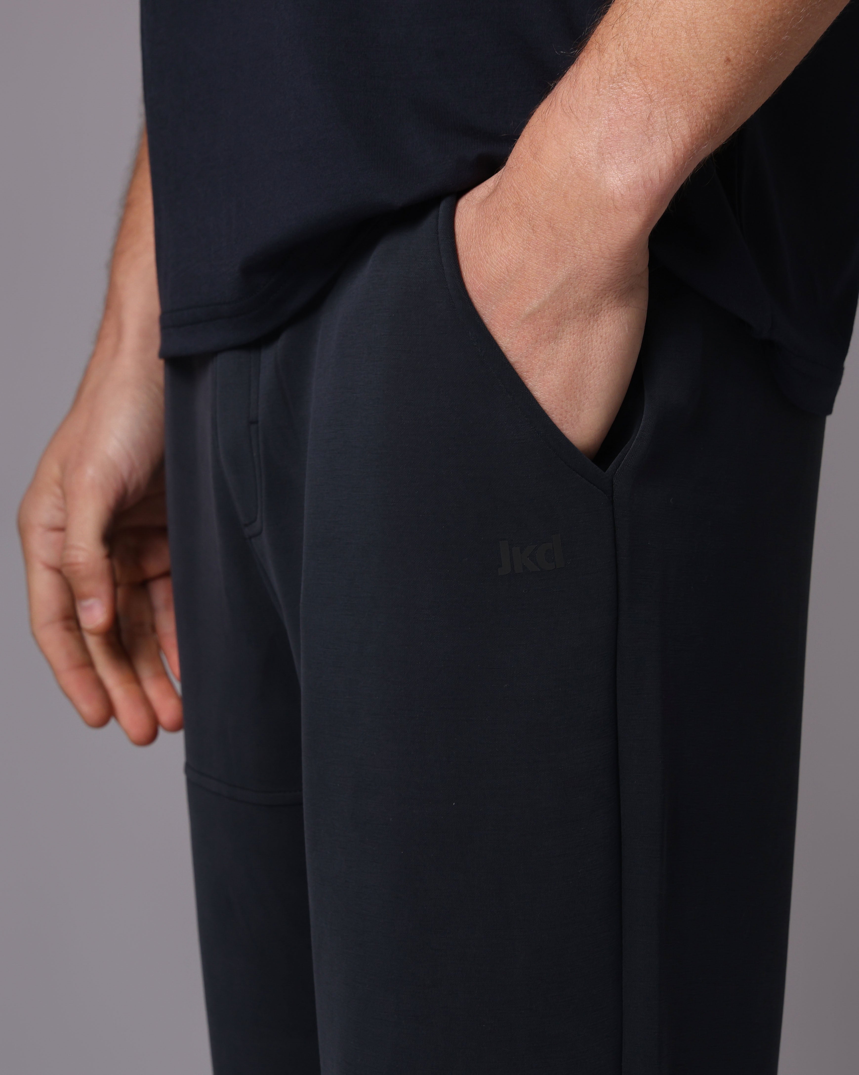 3b1ef929623d50d3394a35c5b9d16dd6_NAVY_JKPT8NC06U_9_028