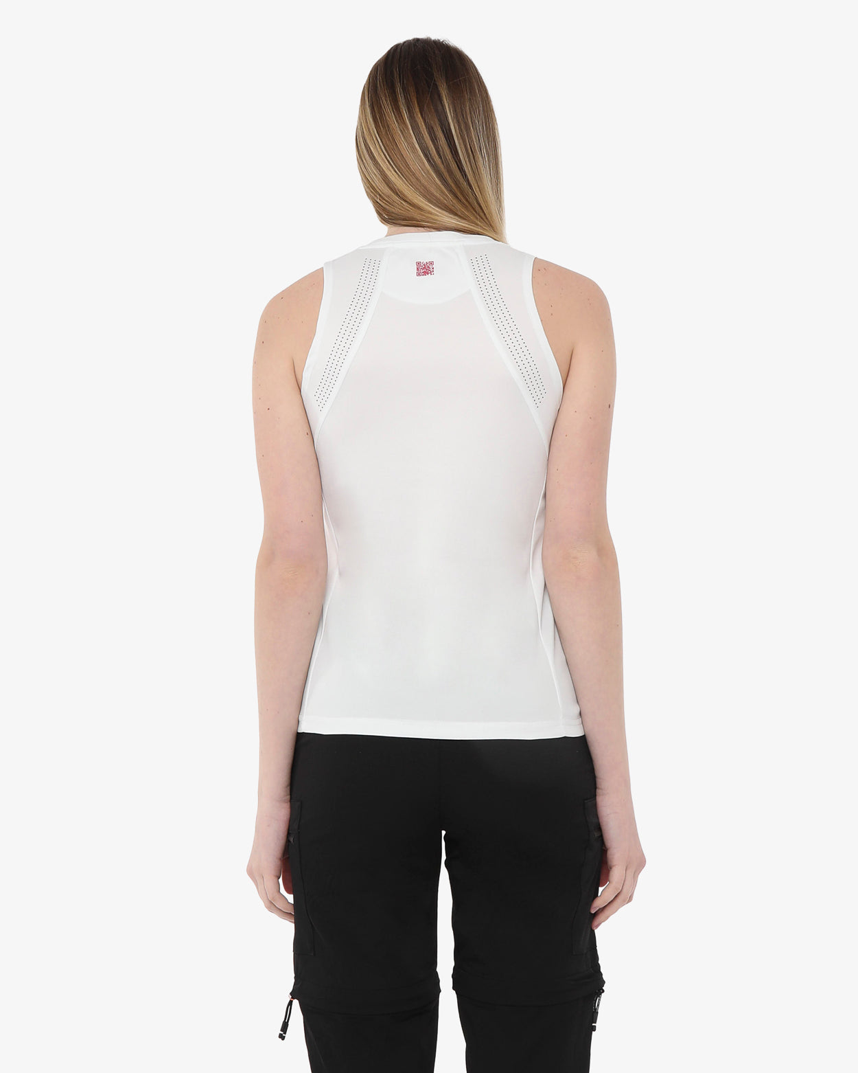 a2dc80bbfa384a1b0e747acaf8ccb97e_GHIACCIO_JKTH8MV04D_17_185