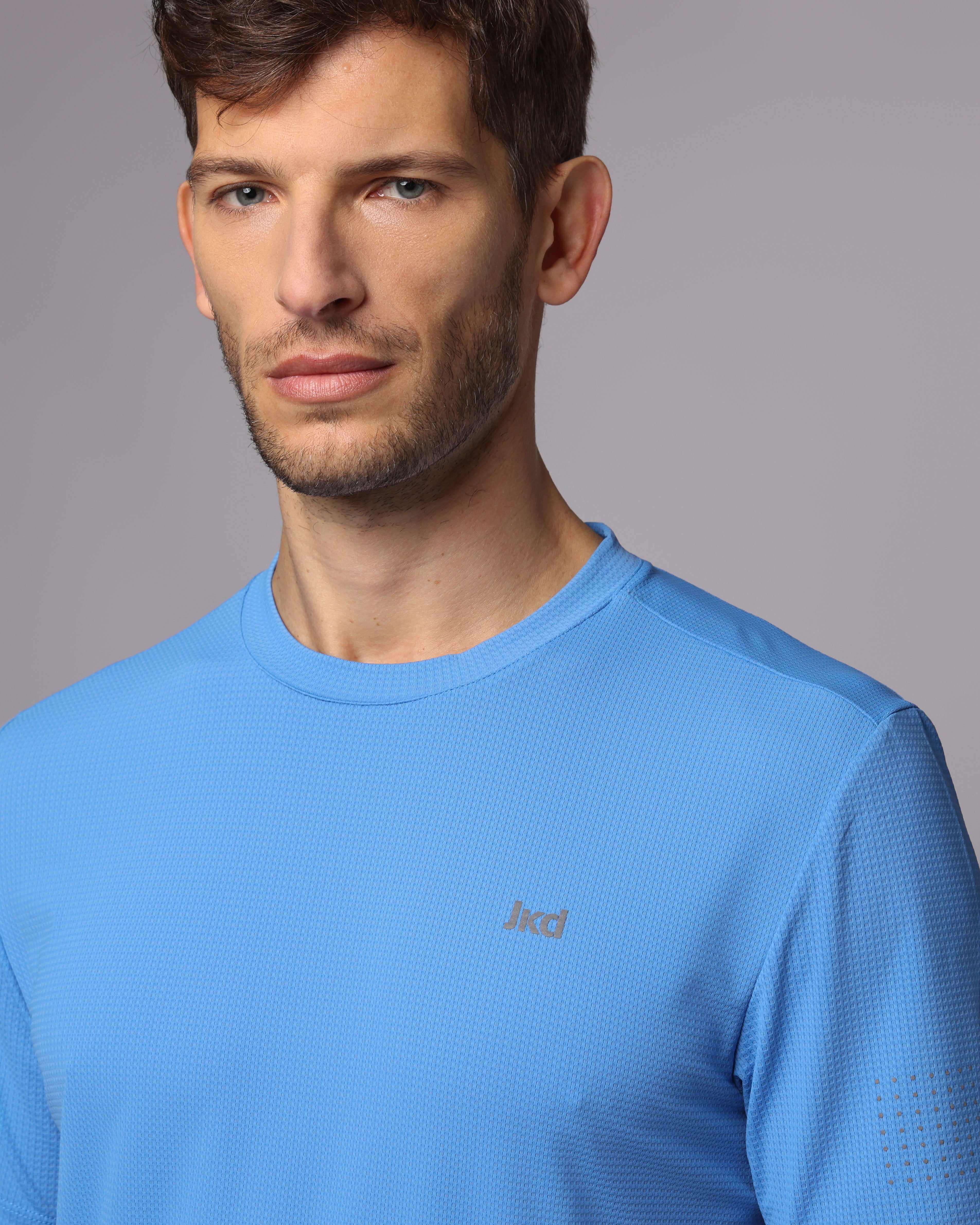 7ae1b98d9e4a8805d93bd08934e0a1bb_BLU_CIELO_JKTH8NU03U_34_075